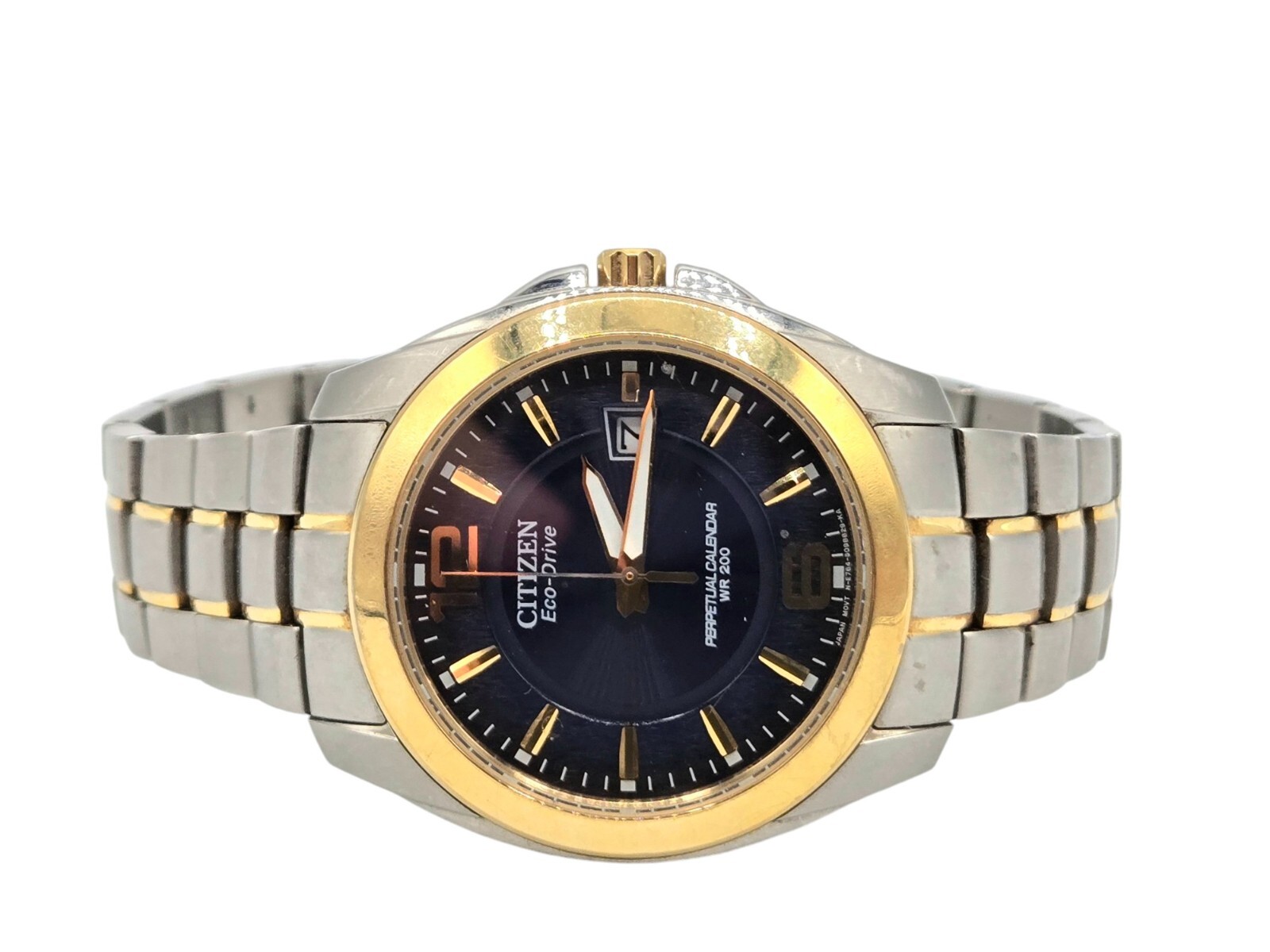Citizen Eco-Drive Men Watch 2-Tone 41mm Ref: e764-s066352 Water Resistant 20 BAR