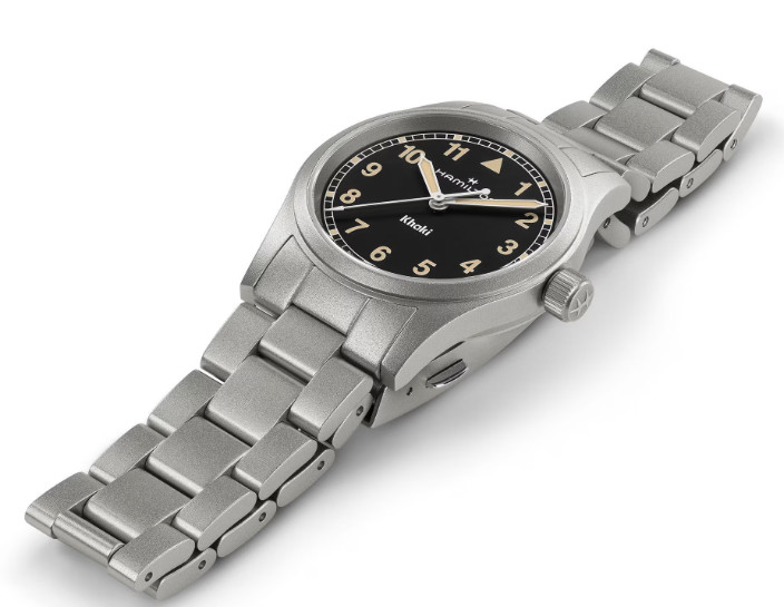 Hamilton Khaki Field Quartz Black Dial and Stainless Steel 33mm Watch H69301131