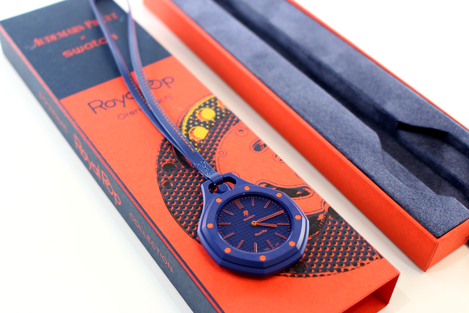 Swatch x AP Royal Pop ORENJI HACHI Bioceramic Bracelet SSX03L103N