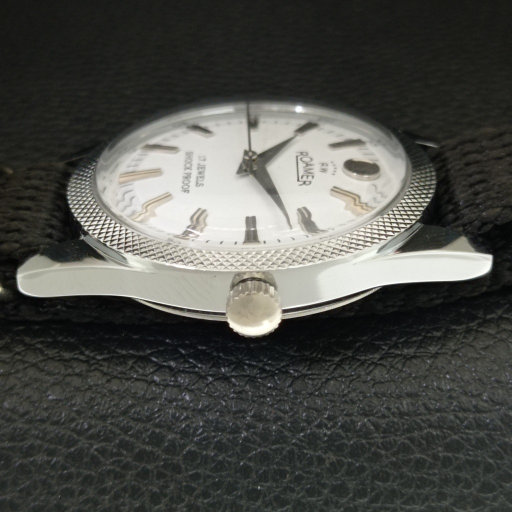 REFURBISHED VINTAGE HAND-WINDING SWISS MENS WHITE COLOR DIAL WATCH a707162-1