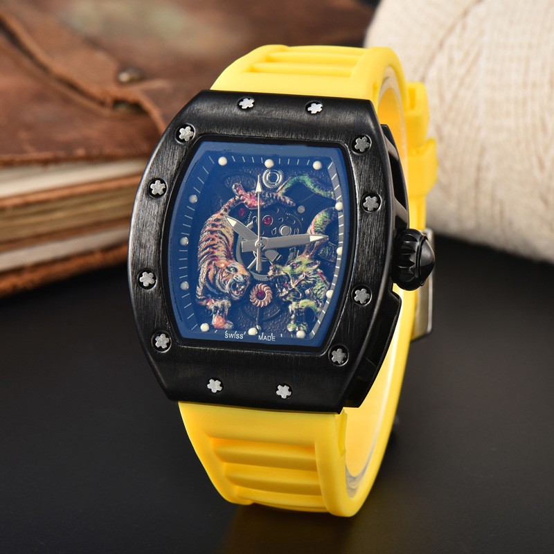 New Sports Men’s Dragon Tiger Pattern Lassa Quartz Watch Skeleton Dial