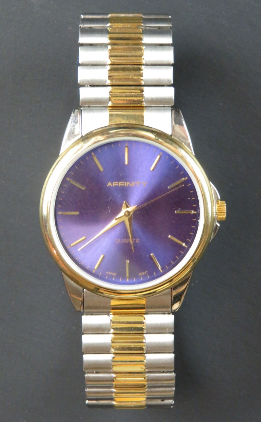 Working Affinity Blue Purple Sunburst Men’s Quartz Watch 40mm FMA11 new battery