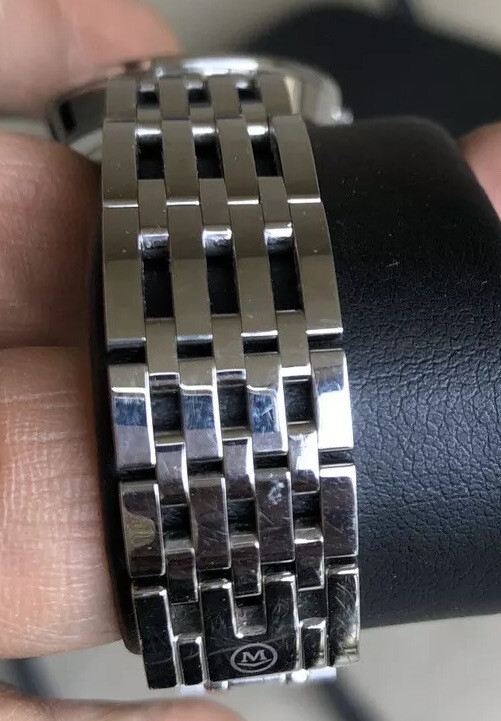 MOVADO Women’s Esperanza 28mm Stainless Steel Watch, Silvertone