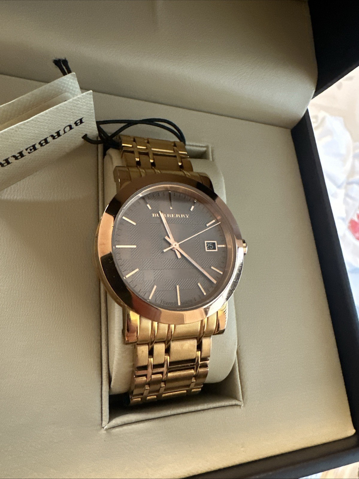 Burberry BU1861 Women’s Rose Gold Stainless Steel Watch w/ Box & Papers