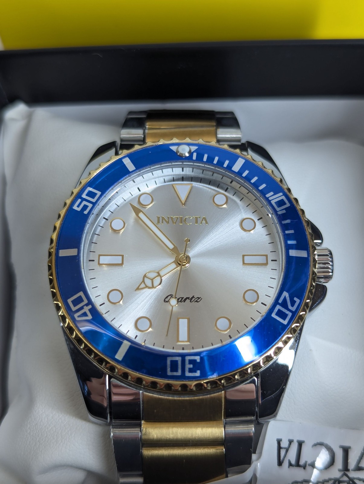 Invicta Diver Men’s Watch Blue Bezel Two Tone Gold, Steel 69398