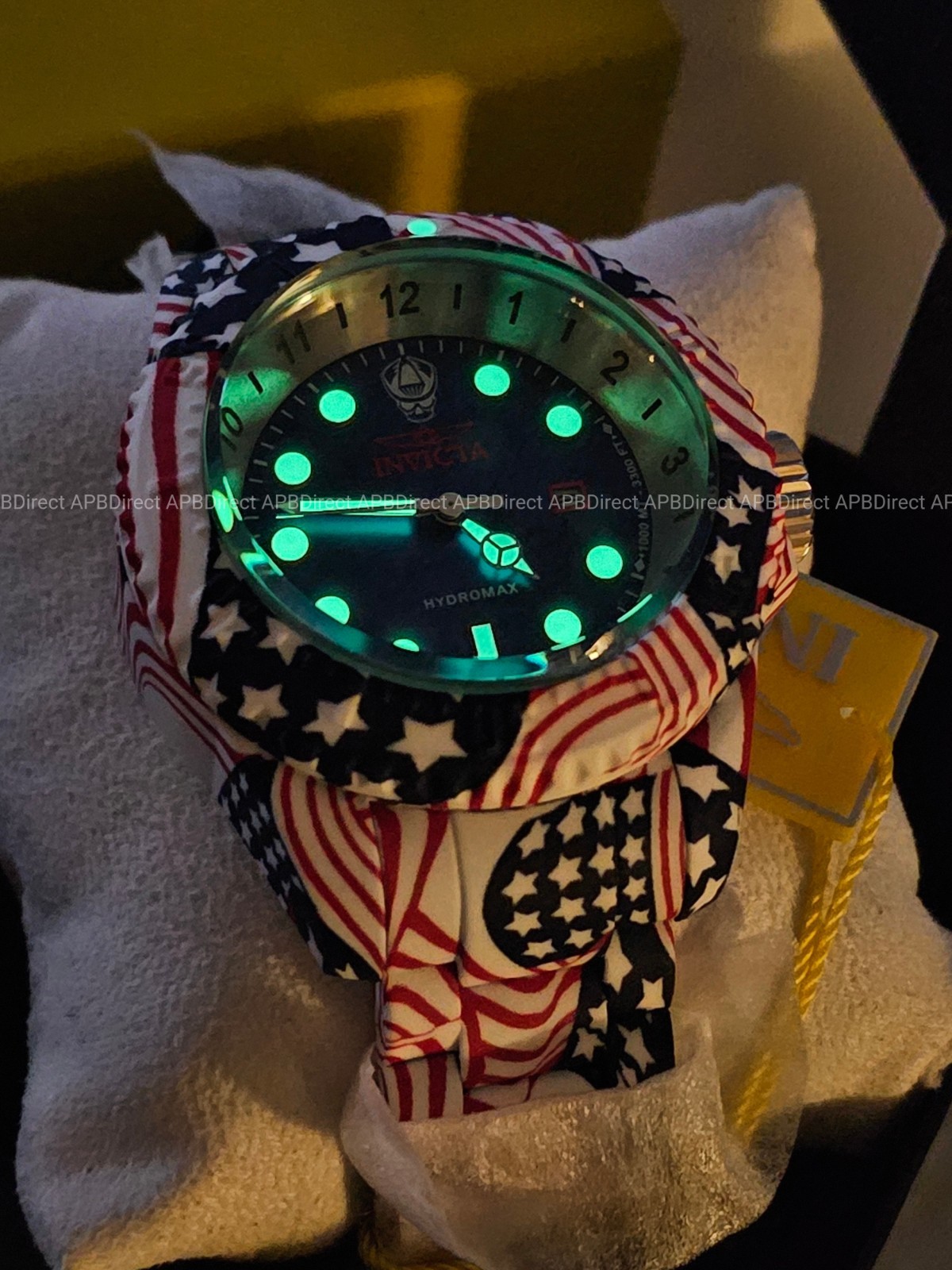 Invicta – HYDROMAX – 1000m USA Swiss 515 HYDROPLATED Stars & Stripes mens watch