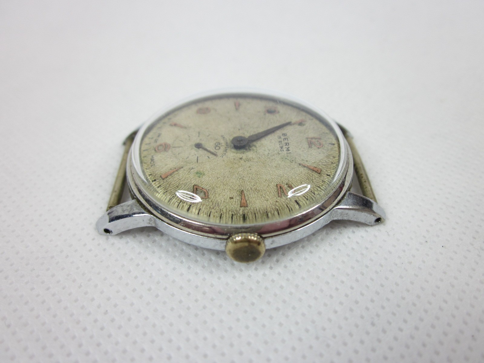VINTAGE BERMI SWISS MECHANICAL MANUAL MENS WRISTWATCH 38MM WORKING
