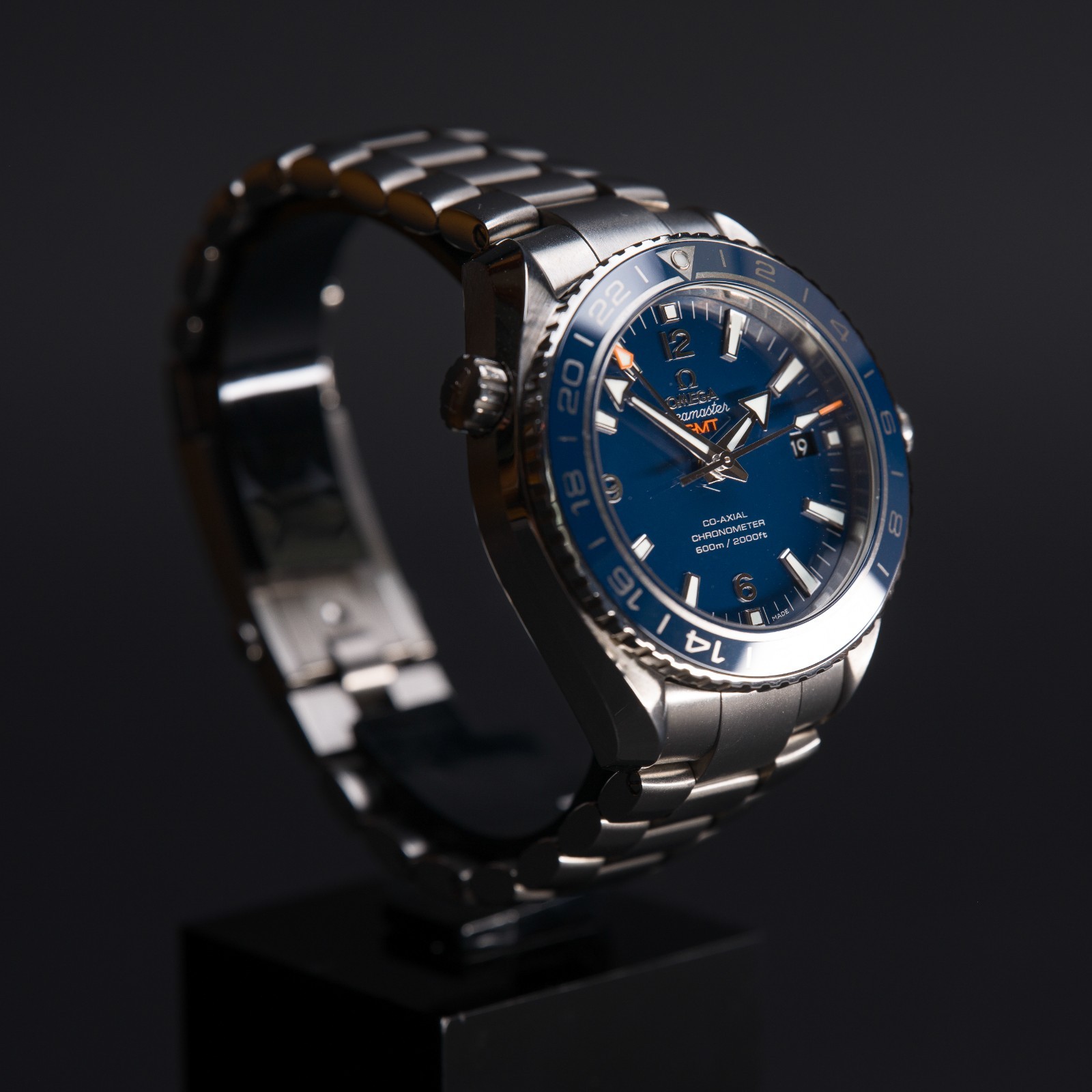 Omega Planet Ocean Titanium GMT 44 Blue Dial