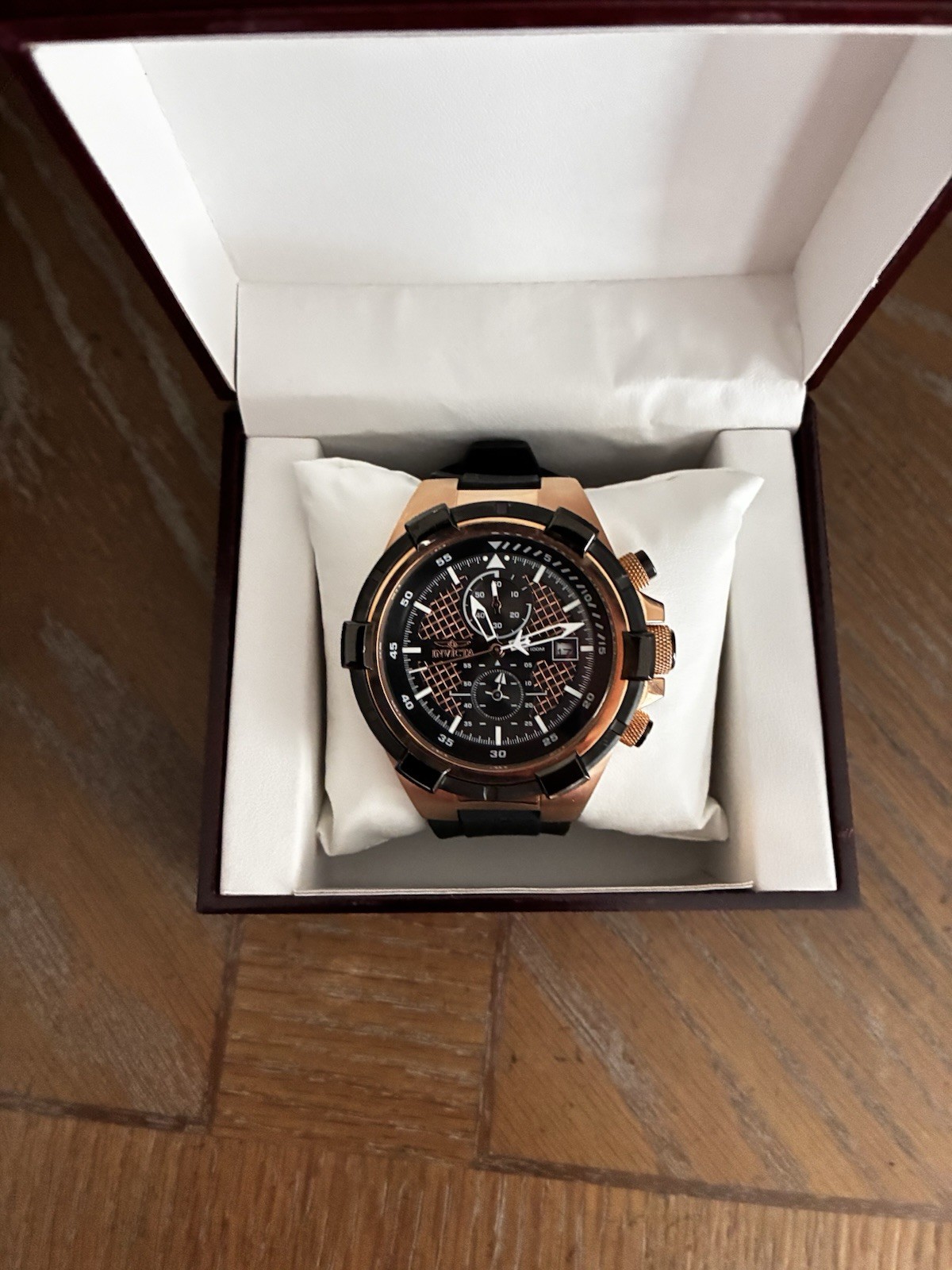 Invicta Aviator Men’s Quartz Chronograph Date Rose Gold/Black 48-52mm Box