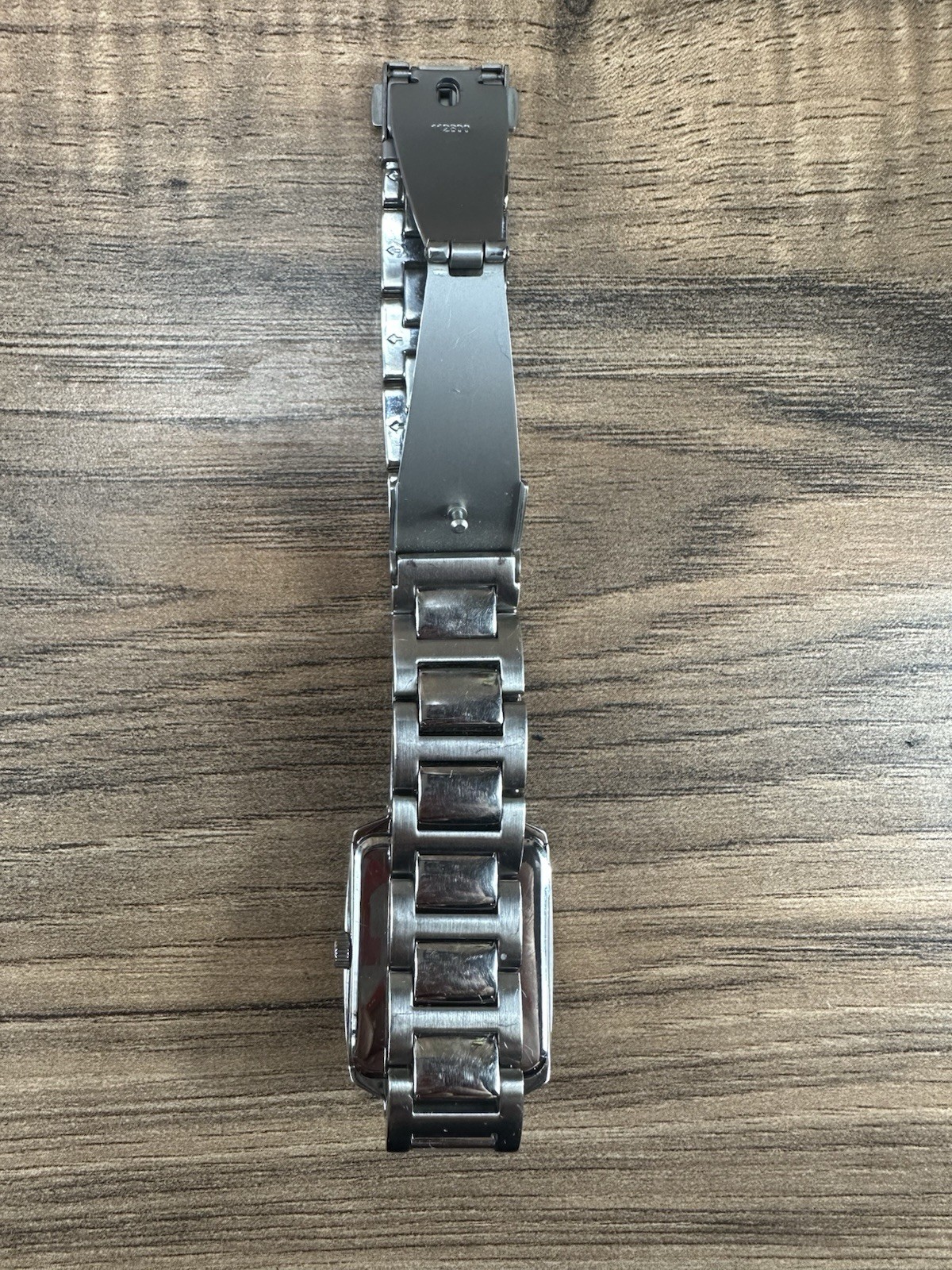 Fossil F2 Watch ES-1234 Womens 26mm Case Date Quartz Three Hands