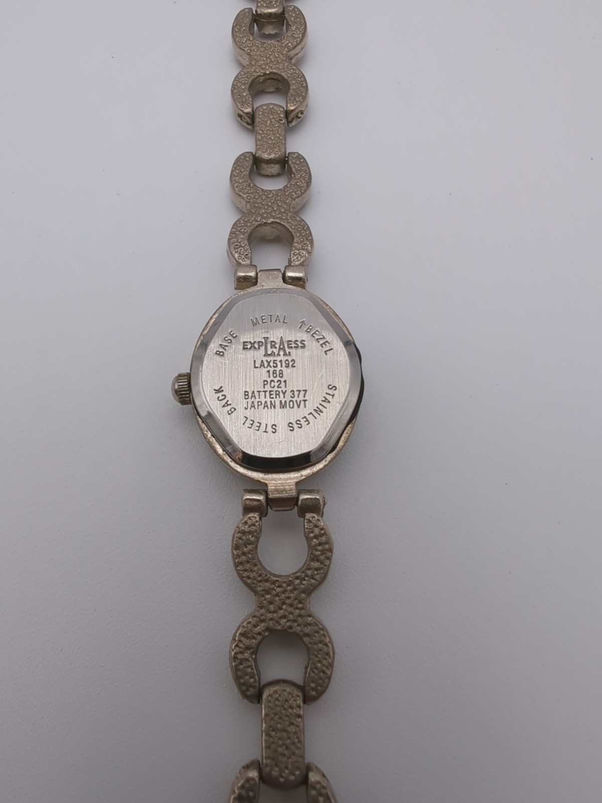 Ladies Quartz Watch Marcasite 23mm Oval Dial New Battery Works La Express