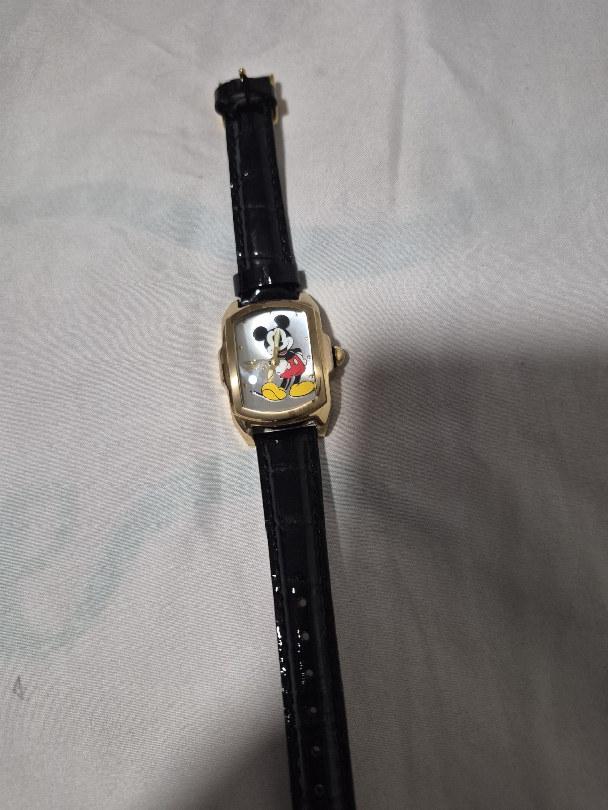INICTA WOMANS MICKY MOUSE WATCH 23774