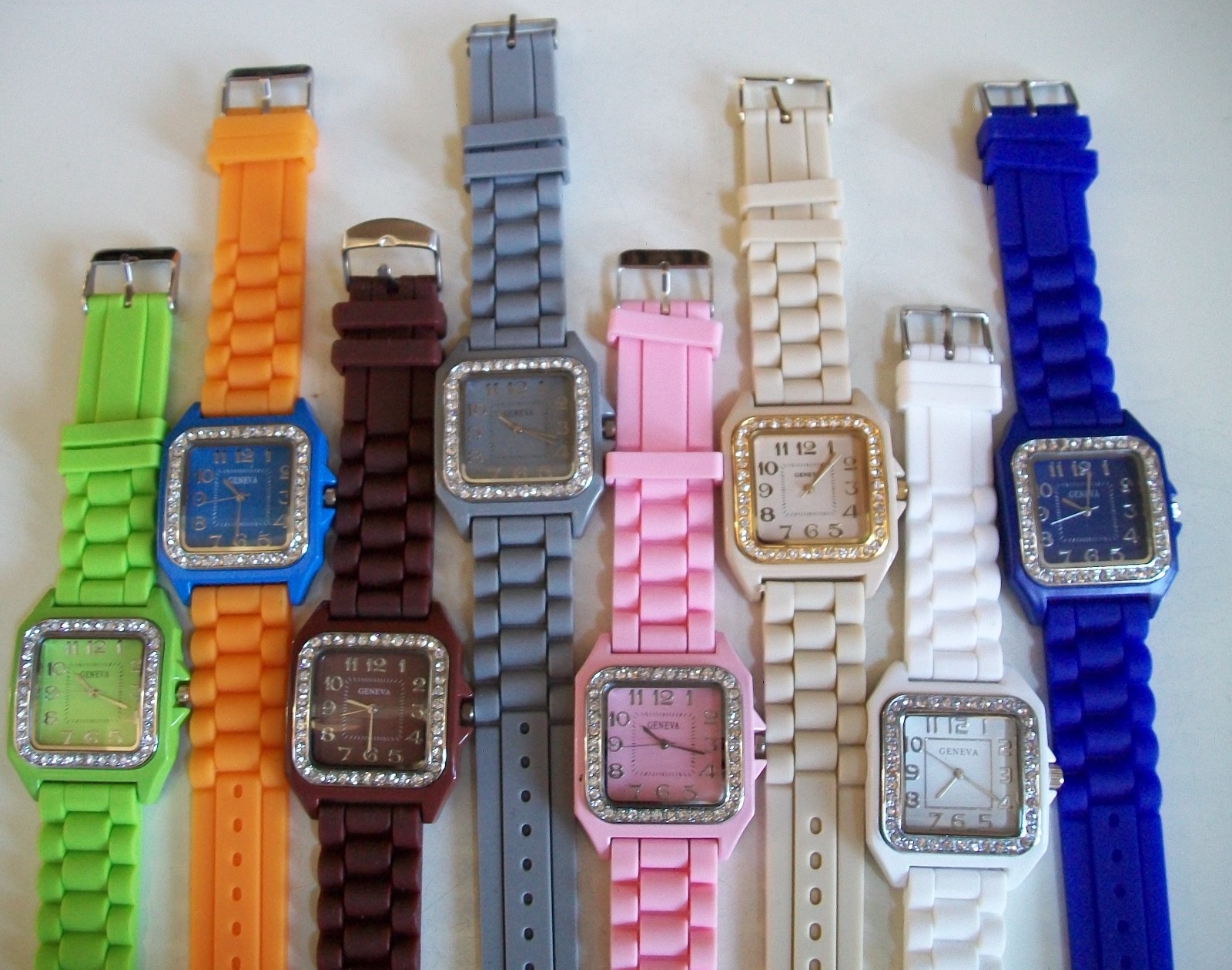 Women’s Gray, Pink, Blue, Green, White, Orange Silicone Fashion Casual Watch