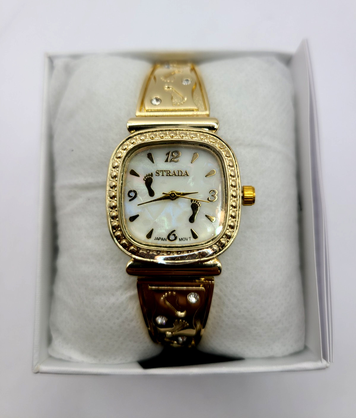 DANBURY MINT FOOTPRINTS IN THE SAND GOLD TONE STRETCH BAND WOMEN’S WATCH
