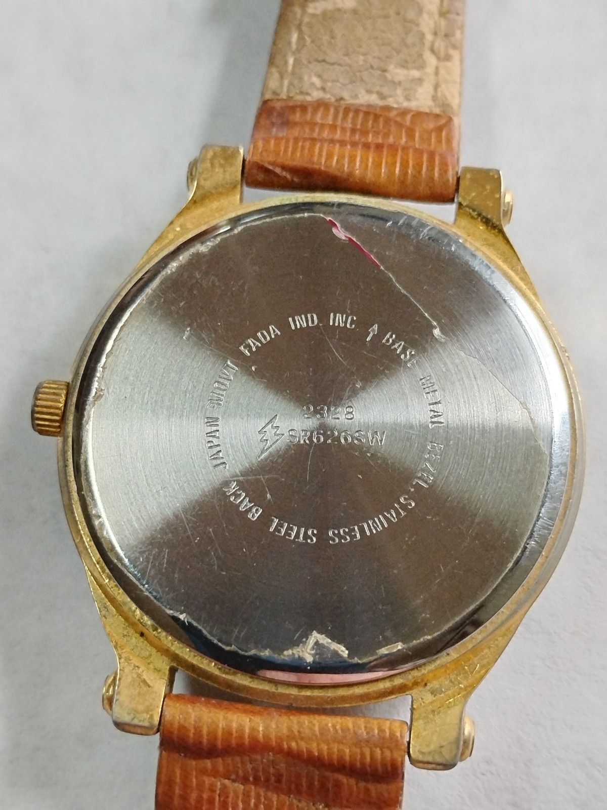 Futura Watch Women 29mm Gold Tone Floating Charms Moon Star New Battery 7.5″ #14