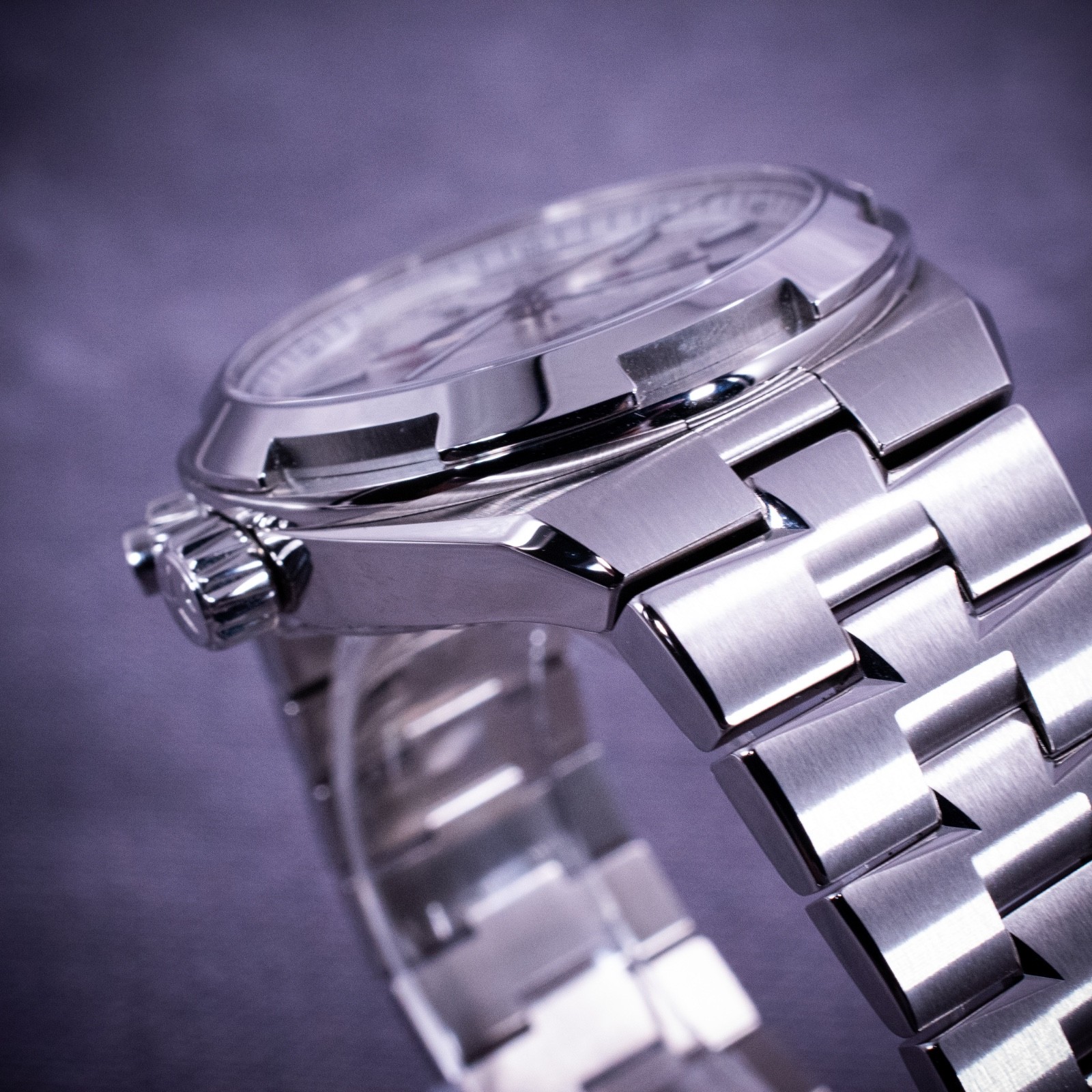 Vacheron Constantin Overseas Dual Time 41mm Silver Dial, Ref. 7900v w/ B&P