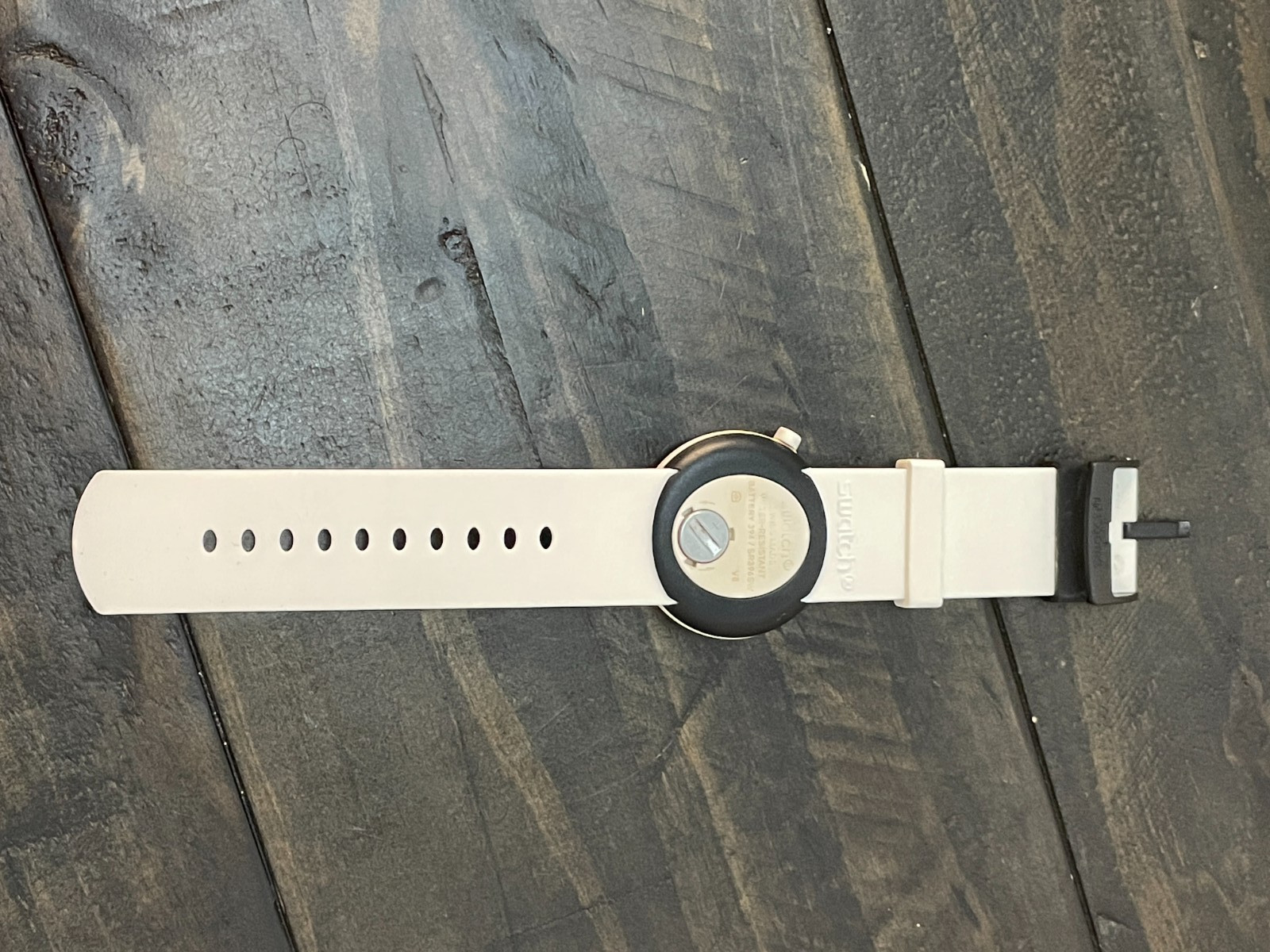 Swatch Striure SUON130 41mm Blue and White Striped Silicone Watch Swiss Working