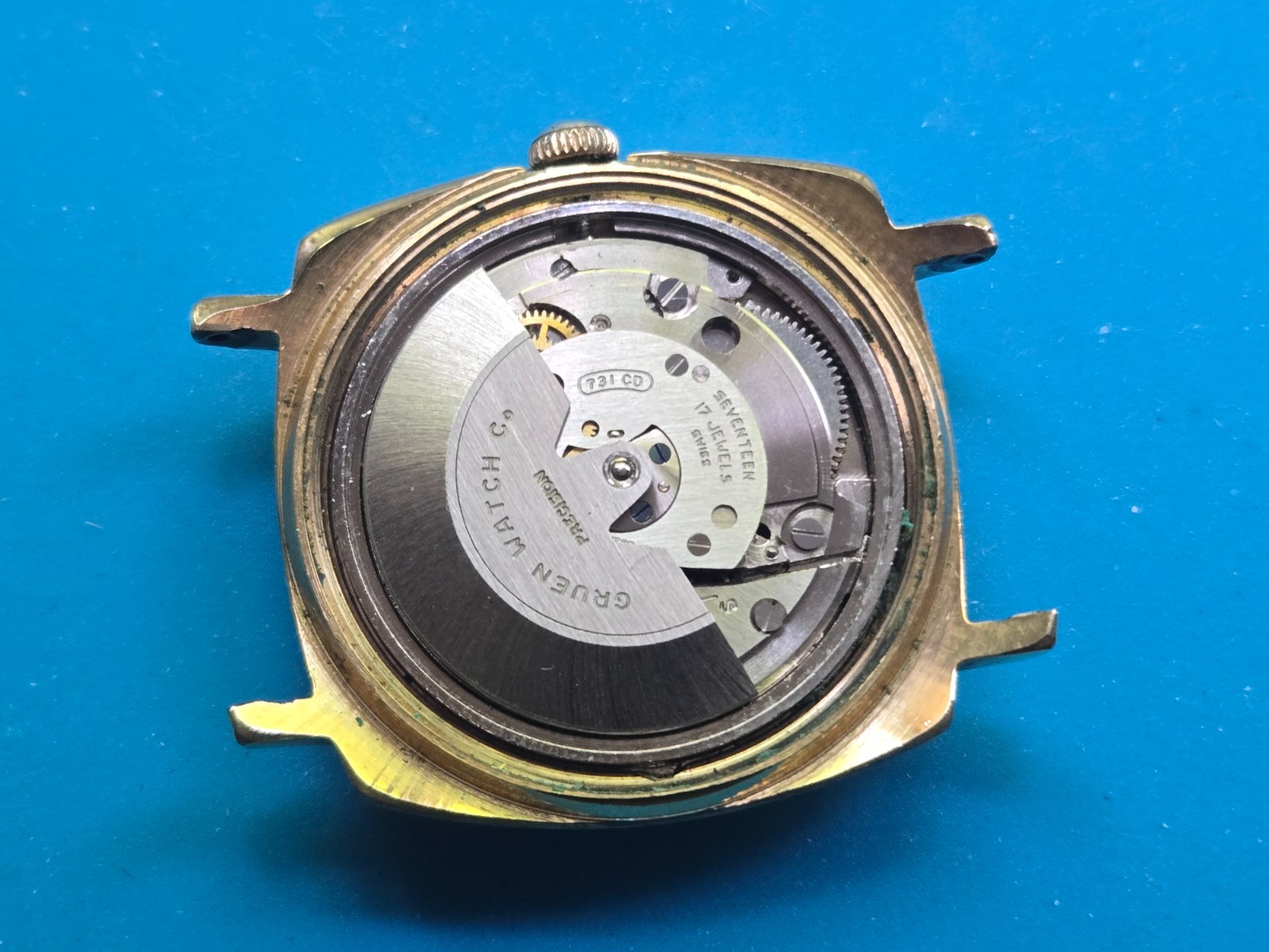 Vintage Gruen Precision Day-Date Automatic Watch – 17 Jewels – Runs