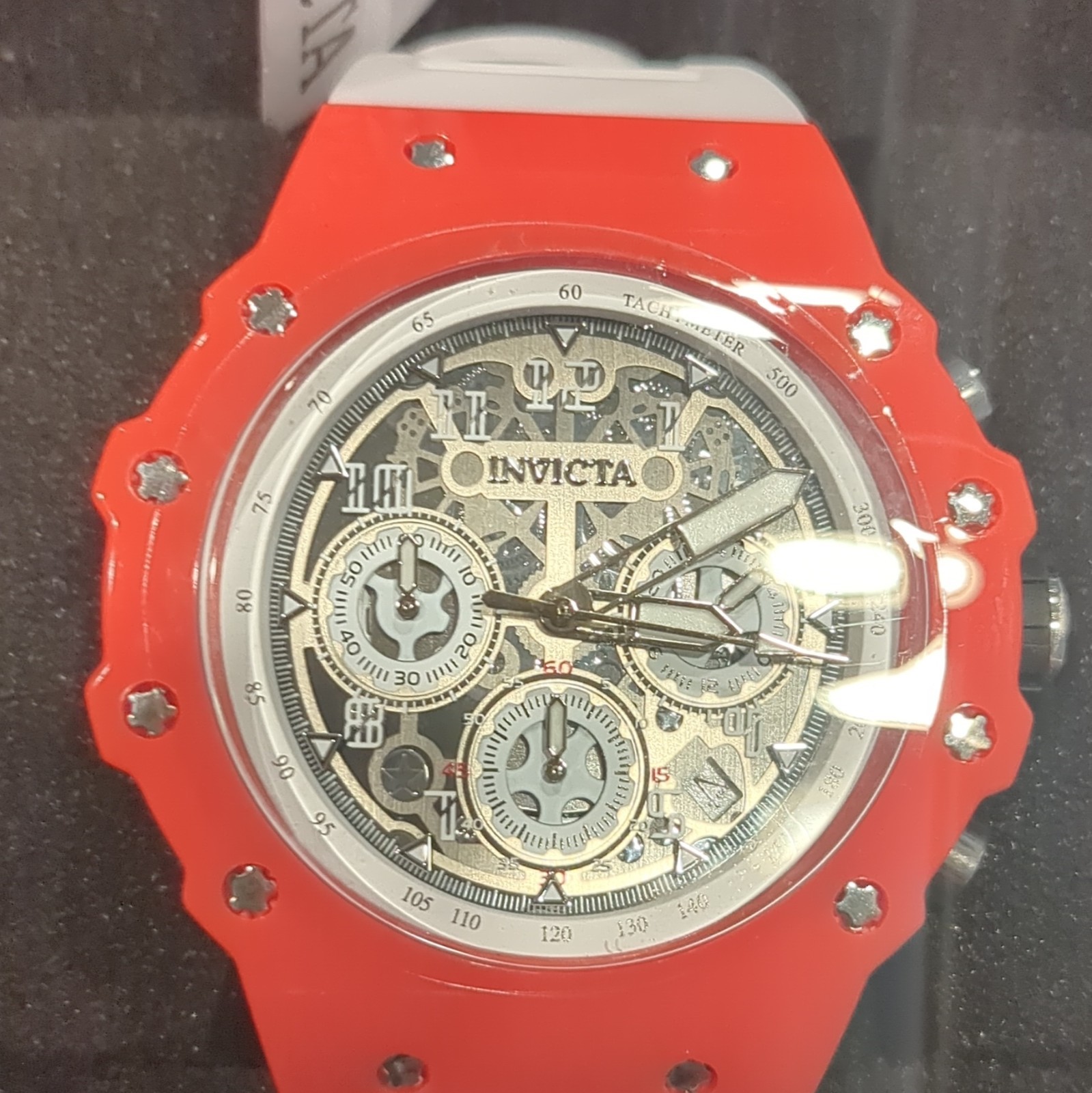 Invicta Racing Vaulthan 44mm Qrtz Chrono Tachy Red Case White Strap wBox 69647