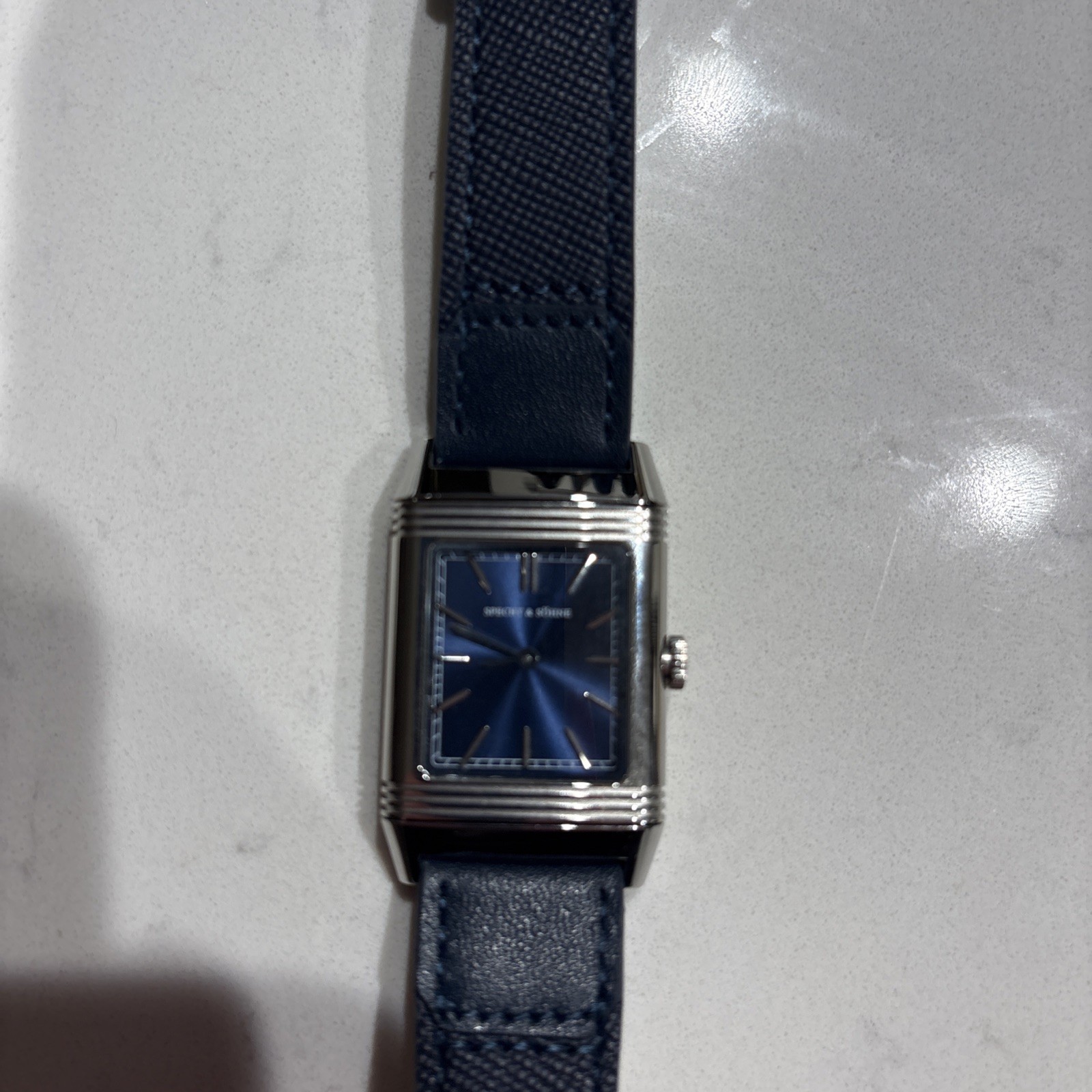 2026 New Fashion Ultrathin Overturn Square Watch Men Quartz Casual 24.4MM