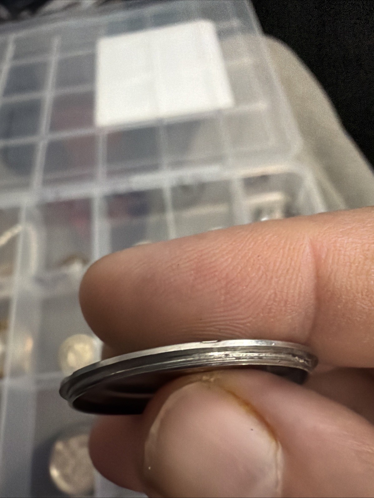 Vintage Caravelle 7574 Screw Down Case Back 31mm E18