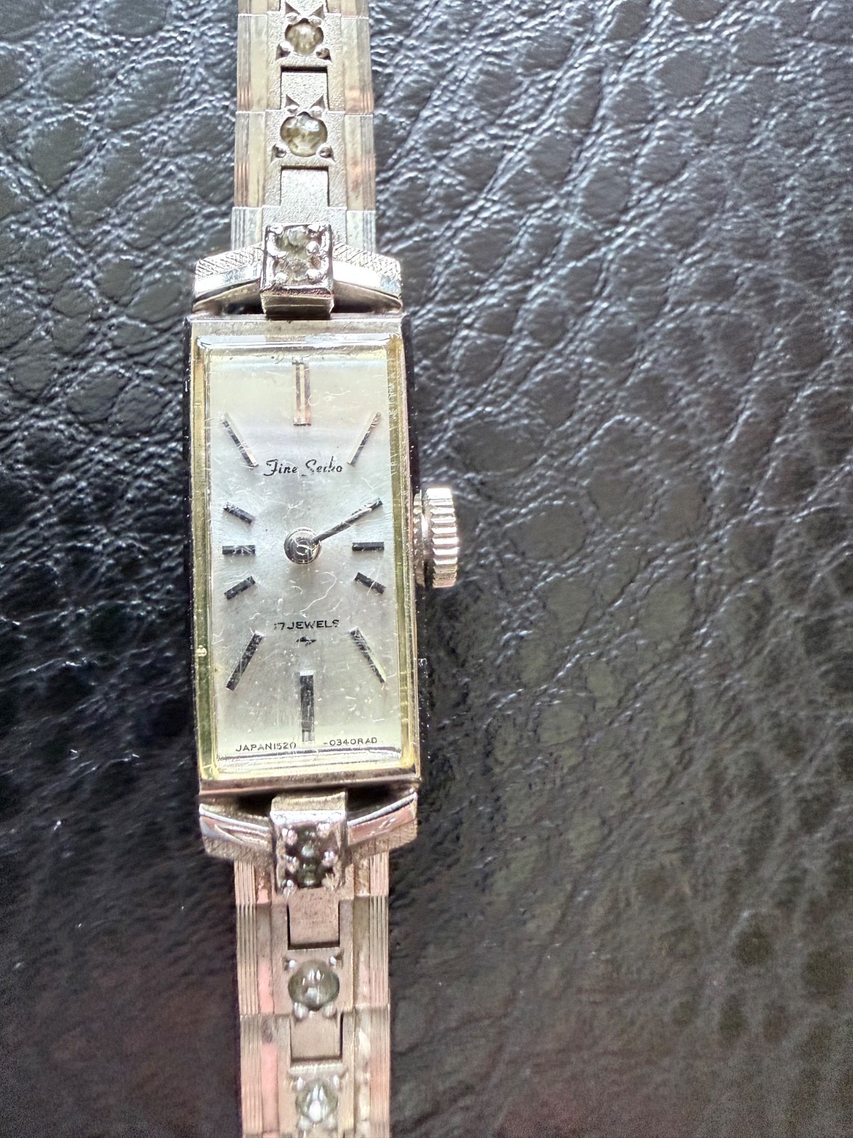 Seiko Vintage Silver Women’s Watch, 17 Jewels, Mechanical hand-winding 1520-3310