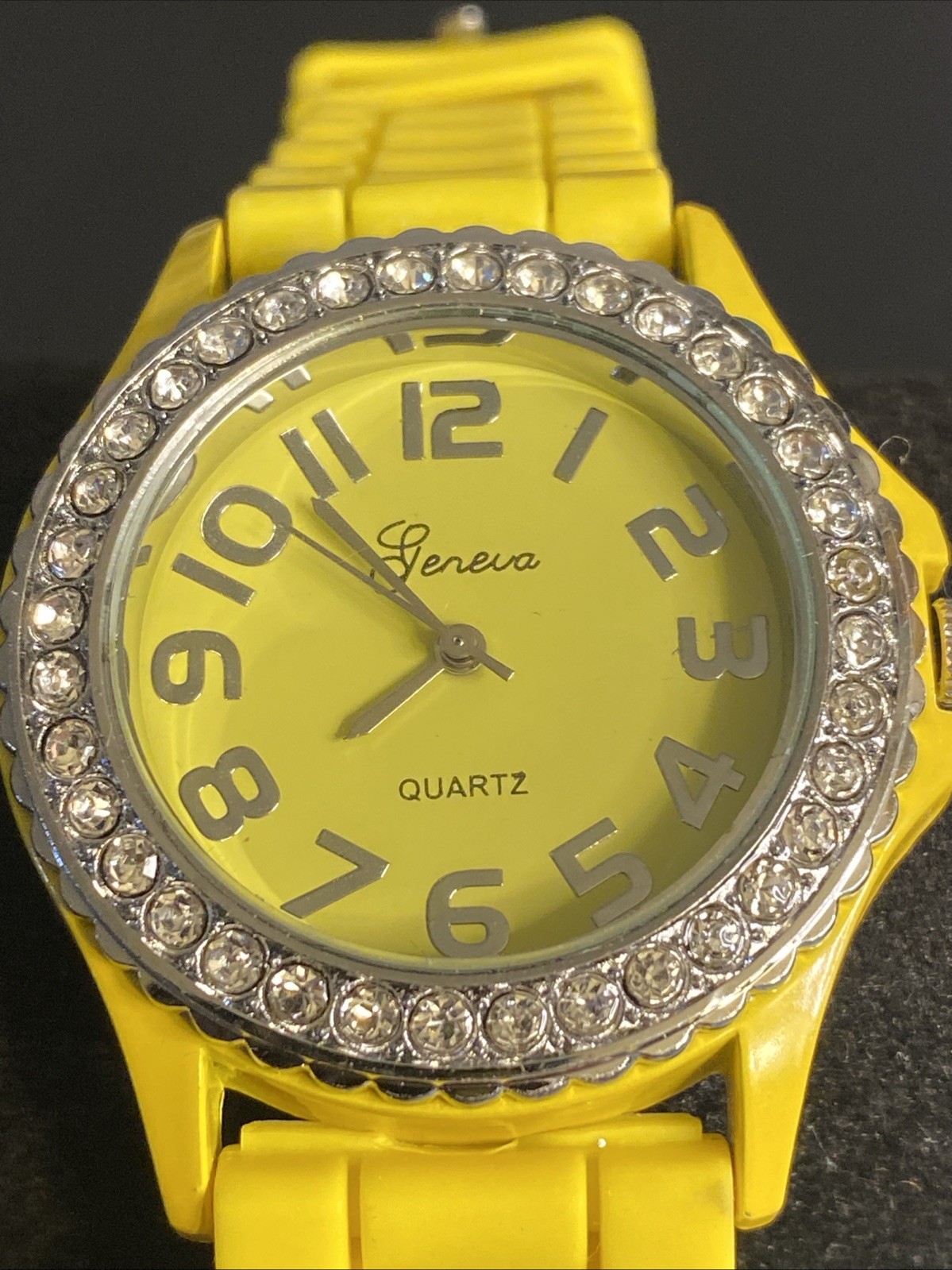 Geneva Yellow Rubber Band Quartz Watch Ladies New Battery