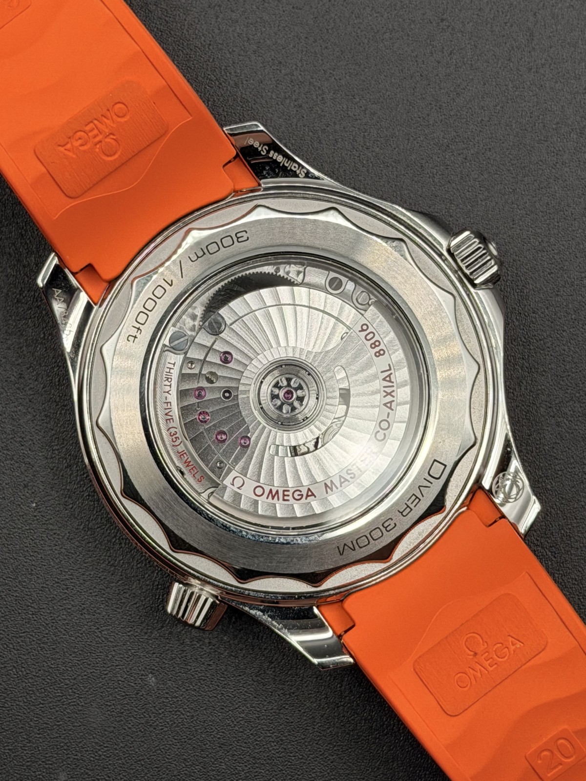 Omega SMP BLACK ORANGE