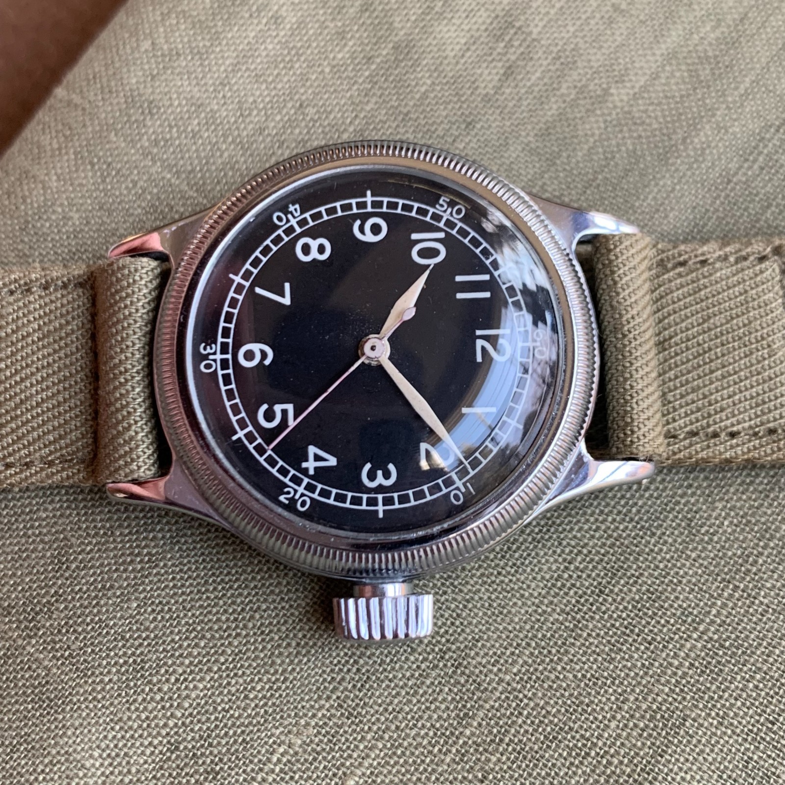 1943 Bulova A-11 U.S. Military WWII 10AK Hack US Military Wristwatch – Mint