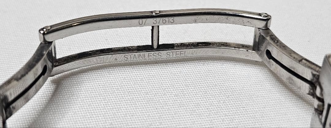 Vintage Longines Conquest L1.113.3 VHP Ladies Watch Navy Blue For Parts Junk JPN