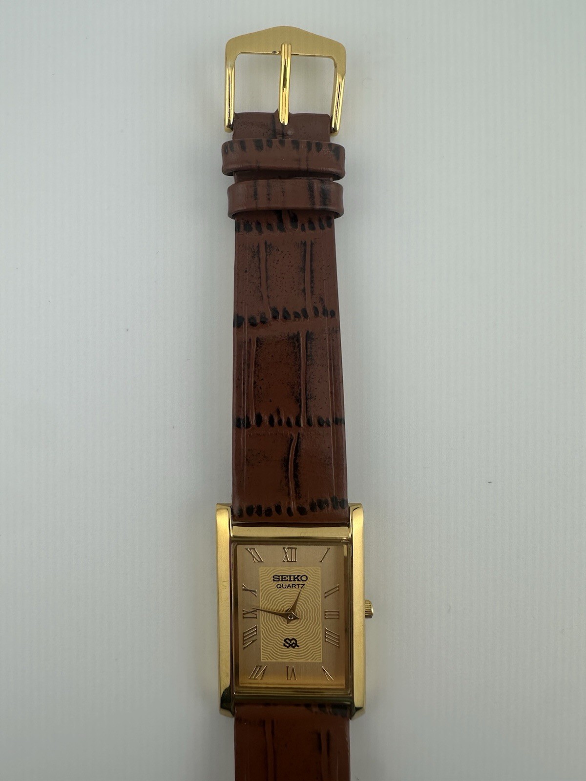 GOLD DIAL-Vintage Seiko Slim Quartz Men’s Wrist Watch