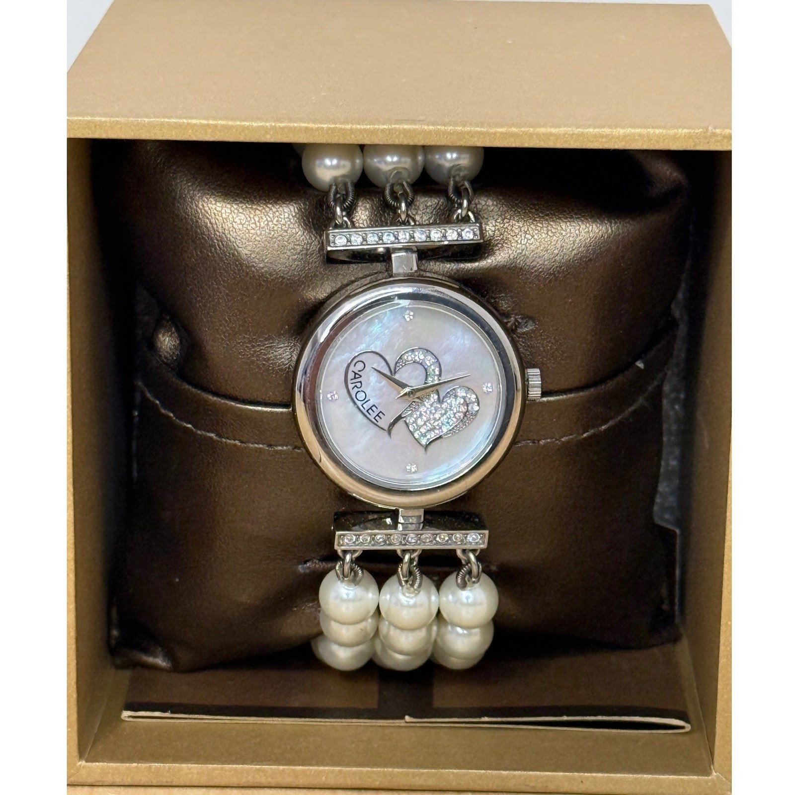 Carolee Womens Pearl Bracelet Watch Mother of Pearl Heart Dial Silver W1626-4178
