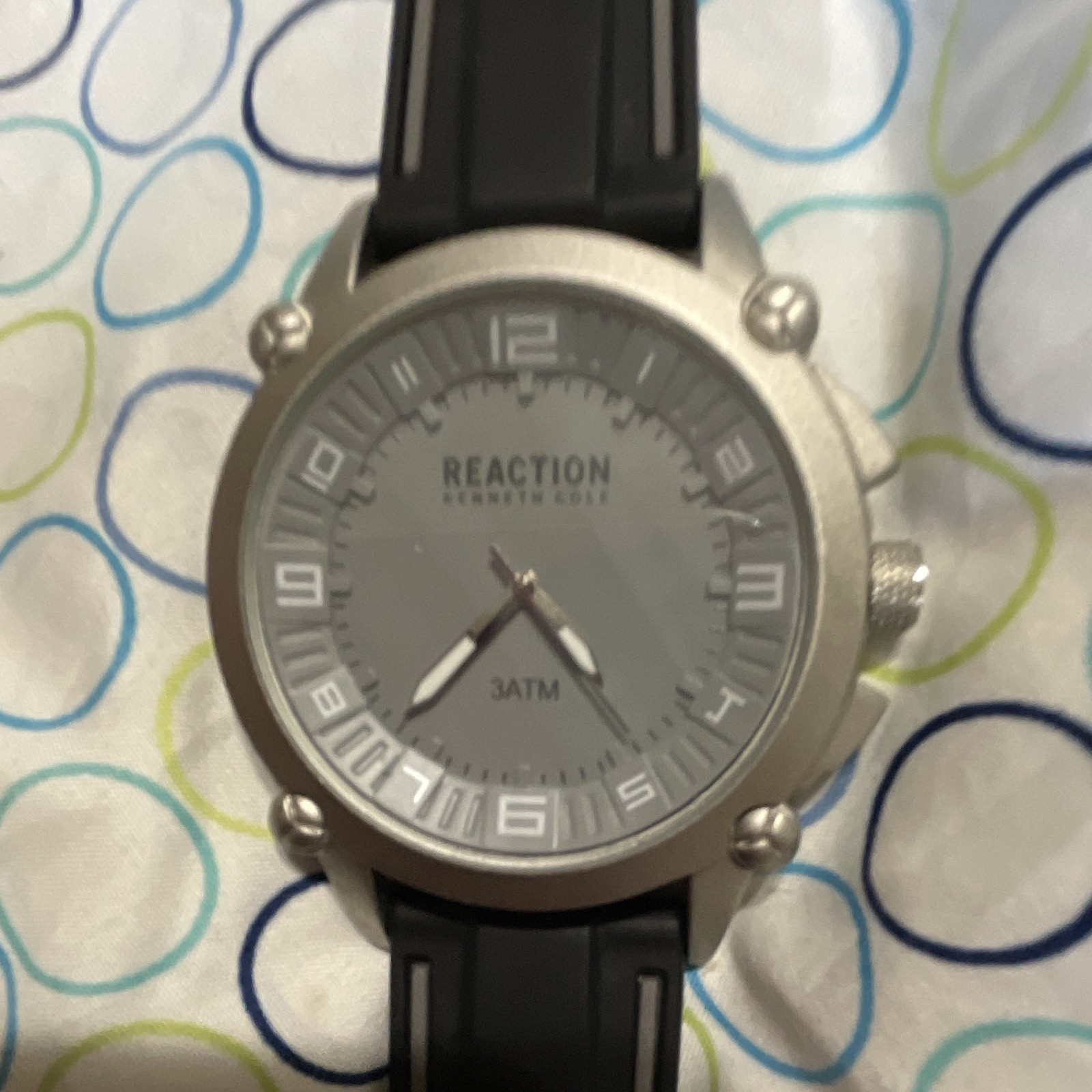 Reaction Kenneth Cole Men’s Quartz Analog Gray Dial 30m Black Rubber