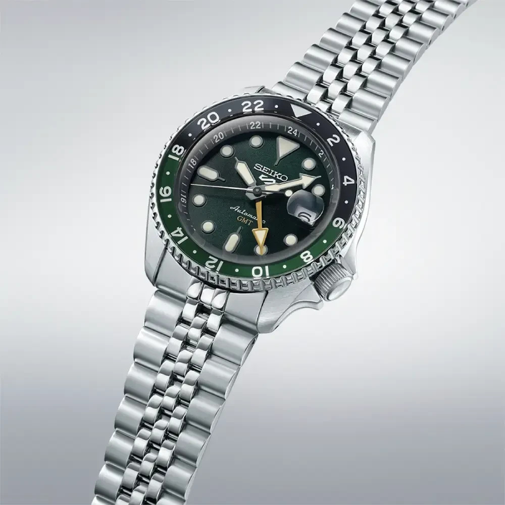 Seiko 5 Sports GMT SBSC019 Sprite JDM Green Dial 42.5mm New Full Set Men’s Watch