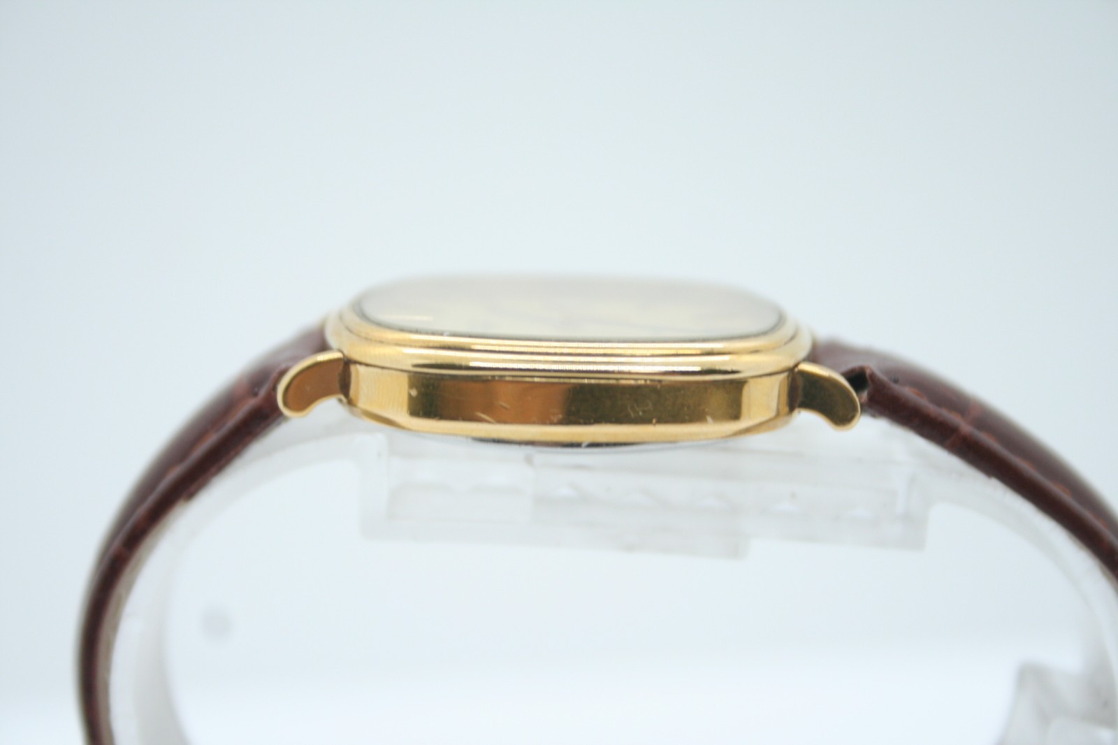 [READ] Longines Cal.L744.2 Quartz Date Gold Dial Mens Watch