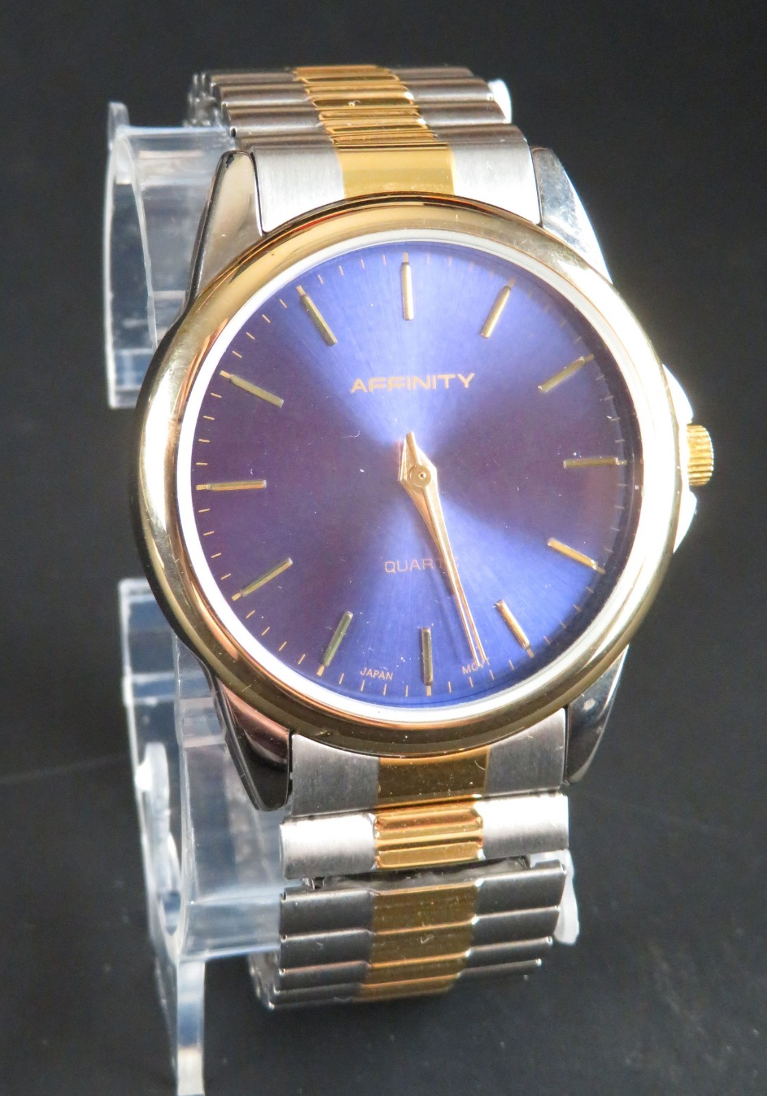 Working Affinity Blue Purple Sunburst Men’s Quartz Watch 40mm FMA11 new battery