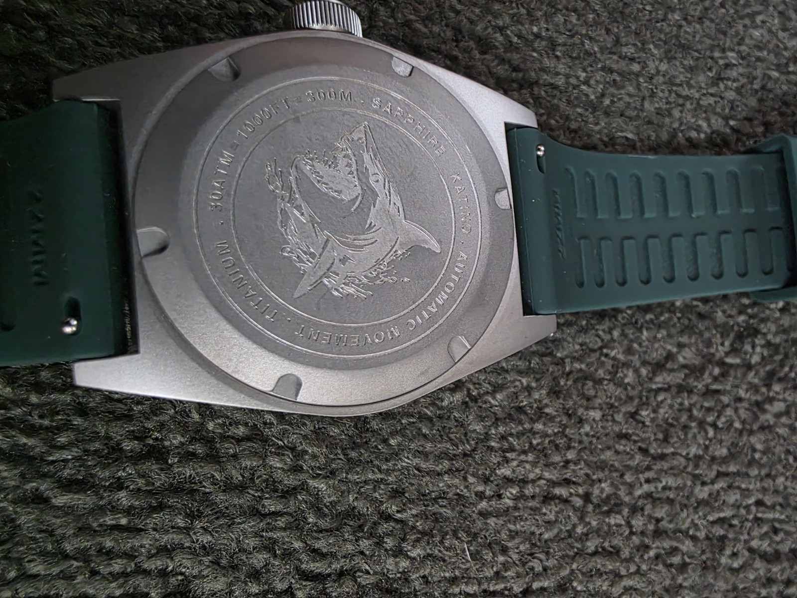 Katino Shark Shadow Diver 300M Titanium Automatic Green Dive Watch