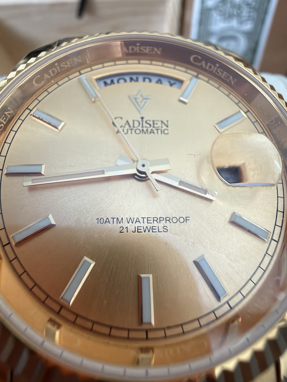 CADISEN Automatic Men’s Watch Gold Dial Day-Date 100m SS Bracelet 40mm