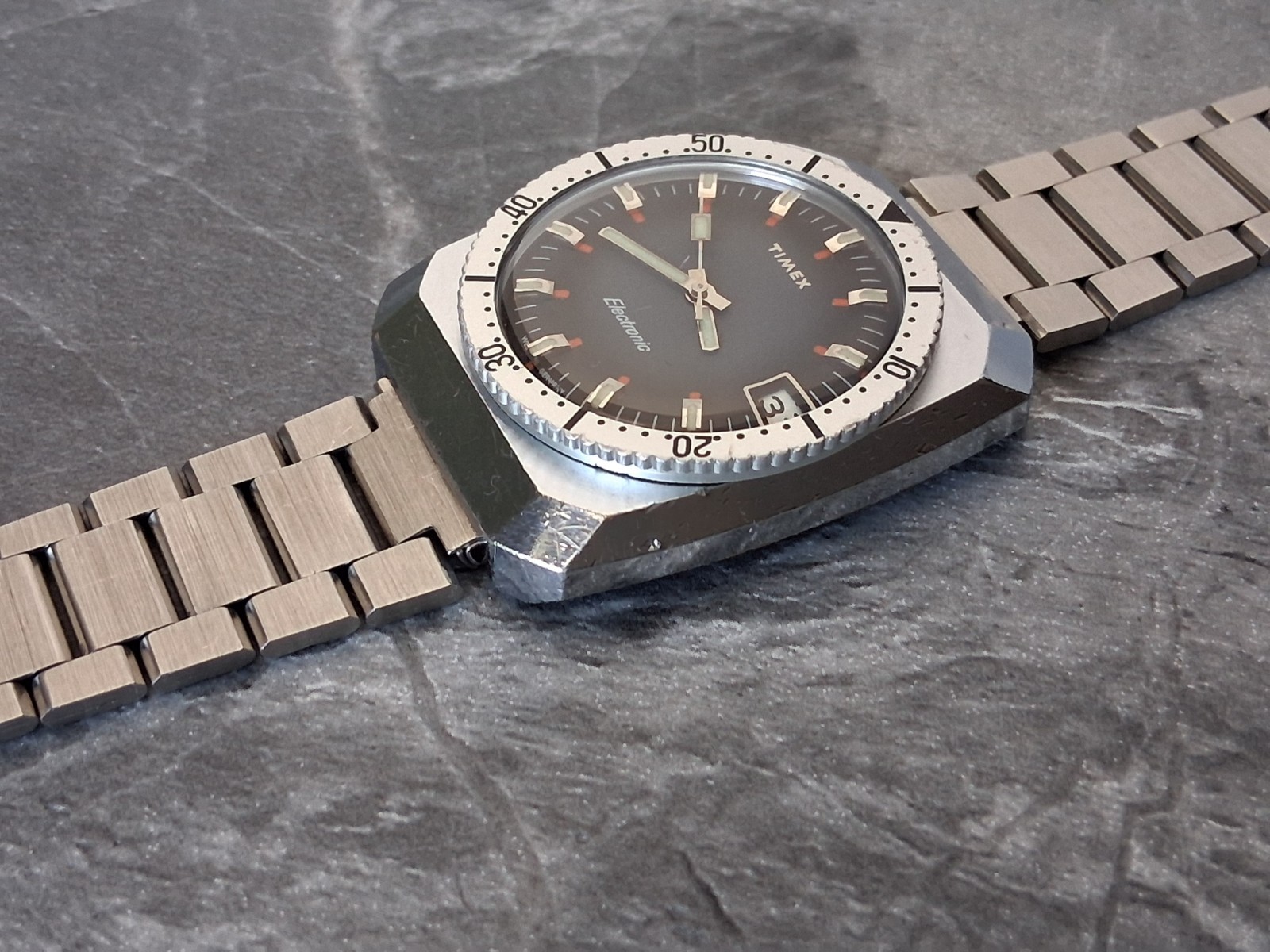 Serviced 1972 Timex West Germany Electronic Dive Style Men’s Vintage Watch RARE