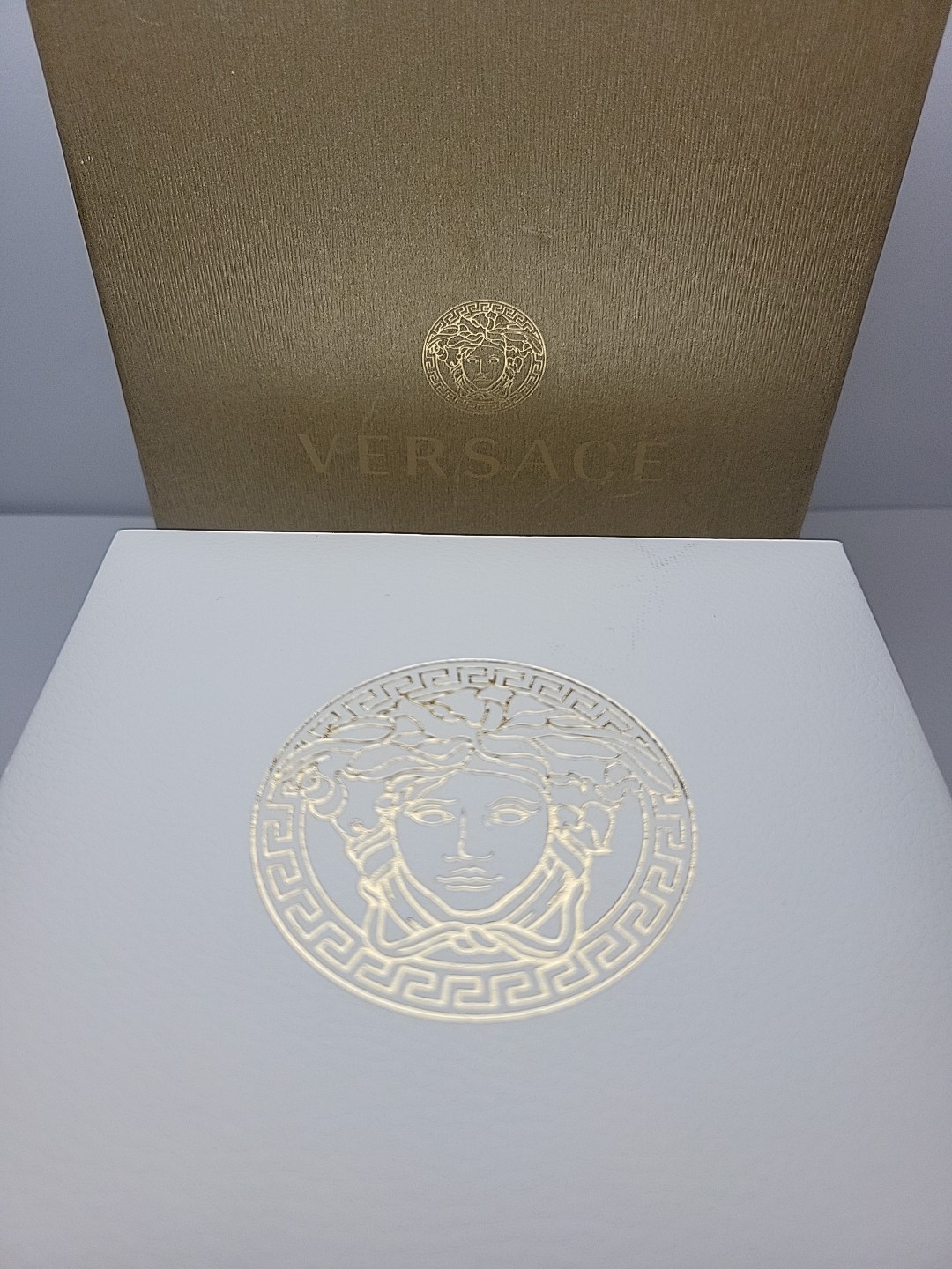 Men’s Versace Watch Greca Chrono Black Ion-Plated Band 45mm VEPM201002092486 Blu