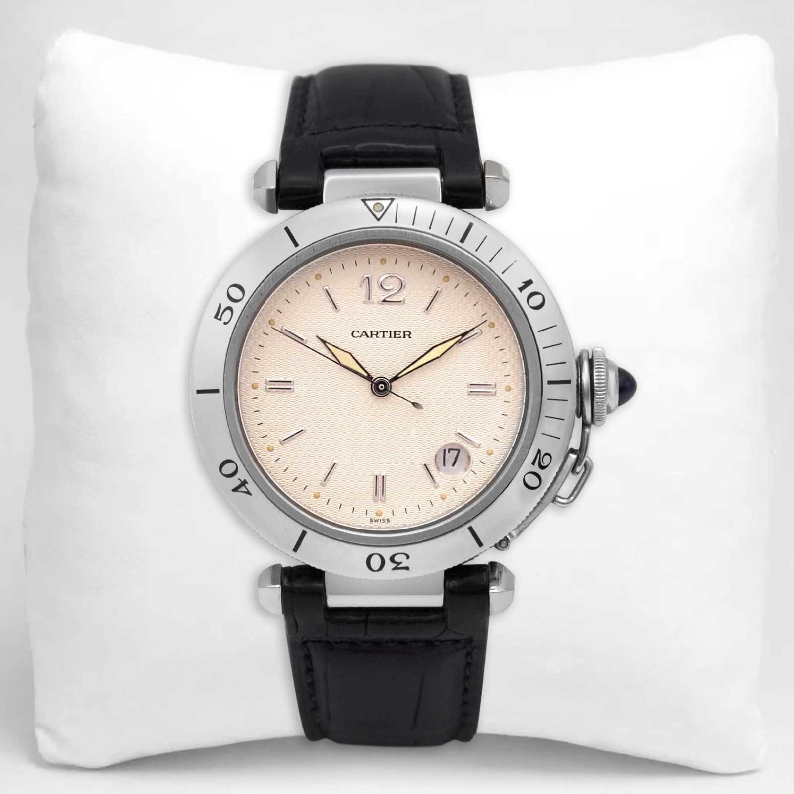 Cartier Pasha 1040 Auto 38m Ivory Dial Stick Date Black Leather Band Steel Watch