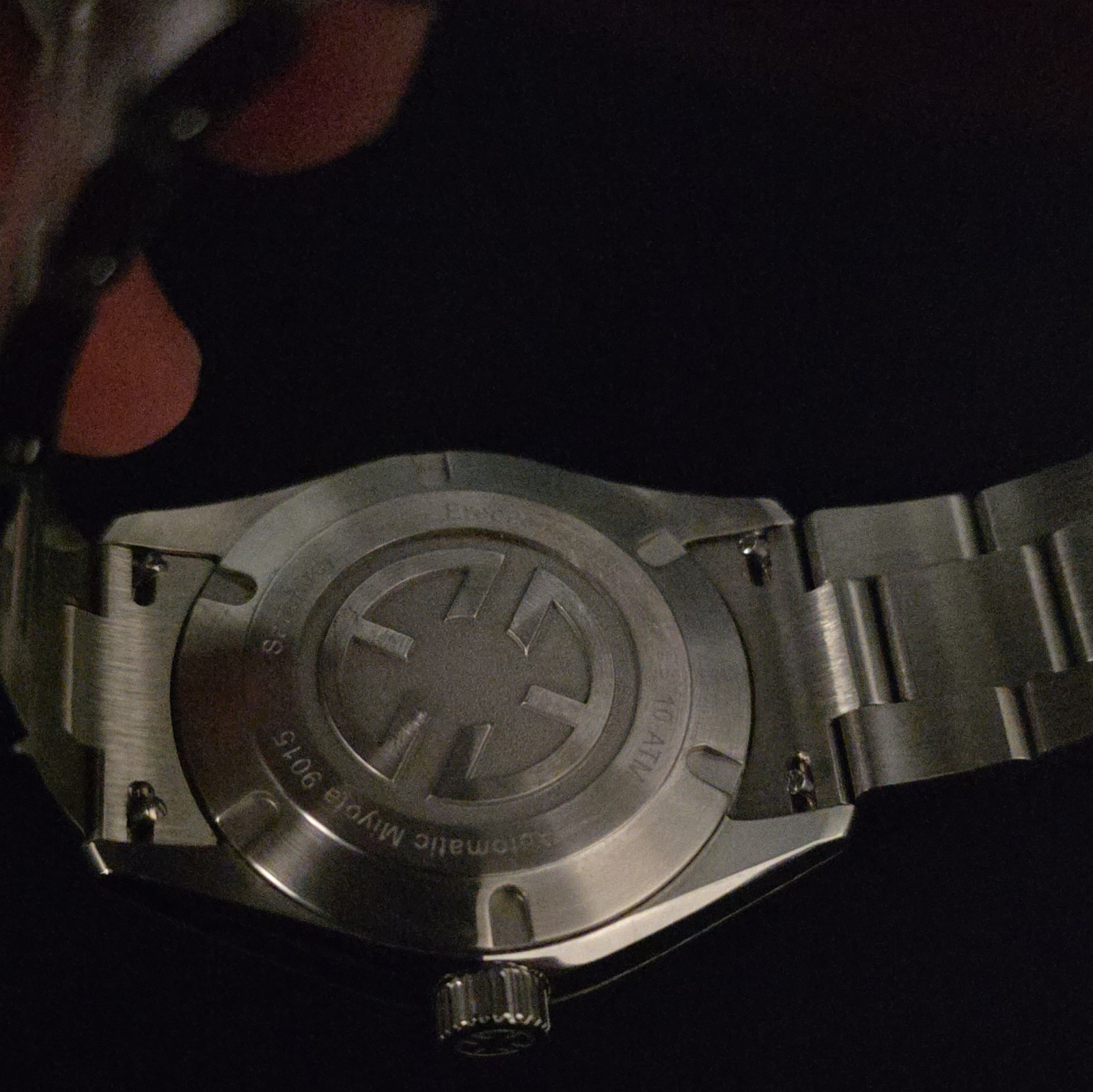 Erebus Ascent Automatic 39mm Black Dial 10 ATM Date Stainless Steel Bracelet
