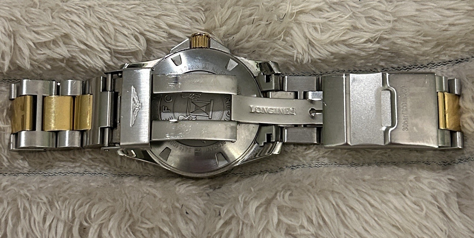 Longines HydroConquest Automatic Diver Blue Sunburst Two-Tone 43mm with Box