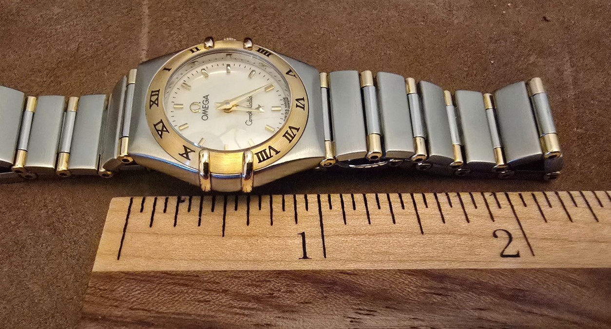 Authentic Ladies 18k Gold Stainless Omega Constellation Quartz Watch MOP Dial