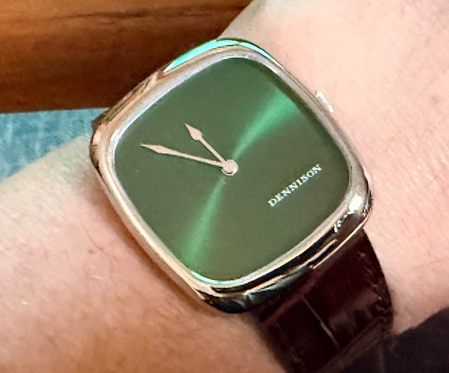 Dennison ALD1 Watch Green Sunray LNIB Complete. 33×37 mm. Great Gift.