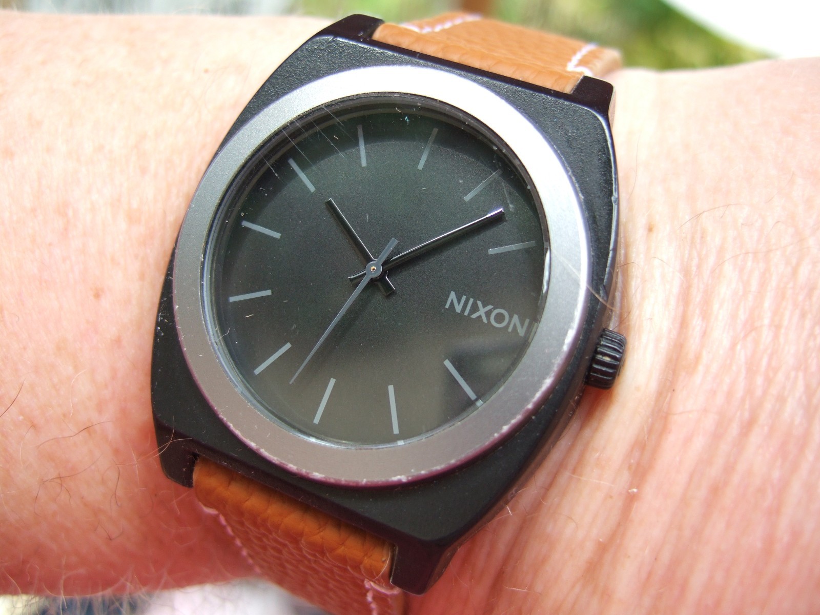 Men’s Nixon Minimal “The Time Teller” Black Polycarbonate watch!