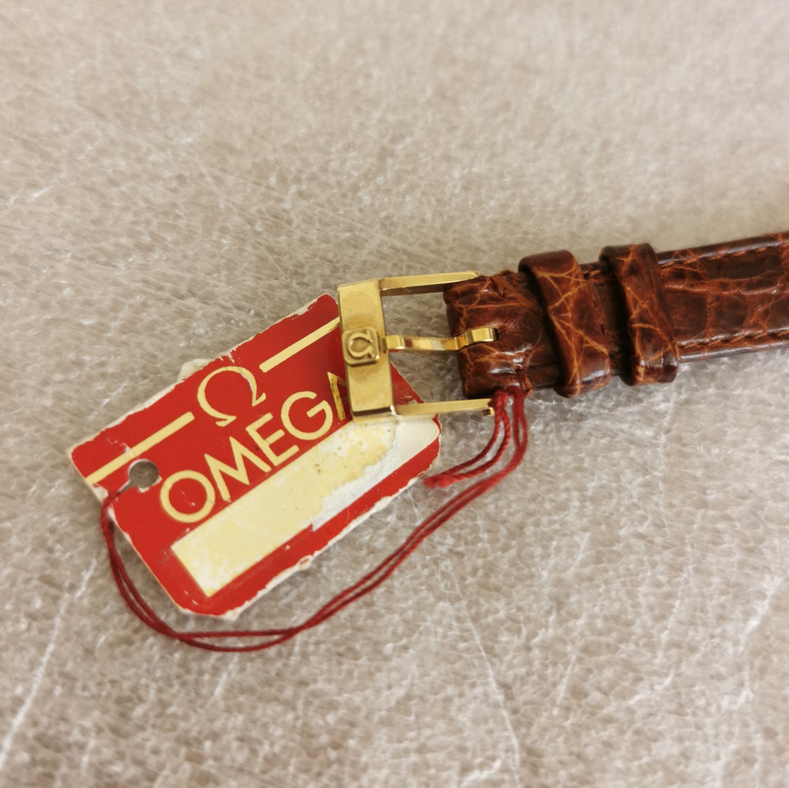 Vintage Omega De Ville NOS Lady cal. 1367 – not working for parts