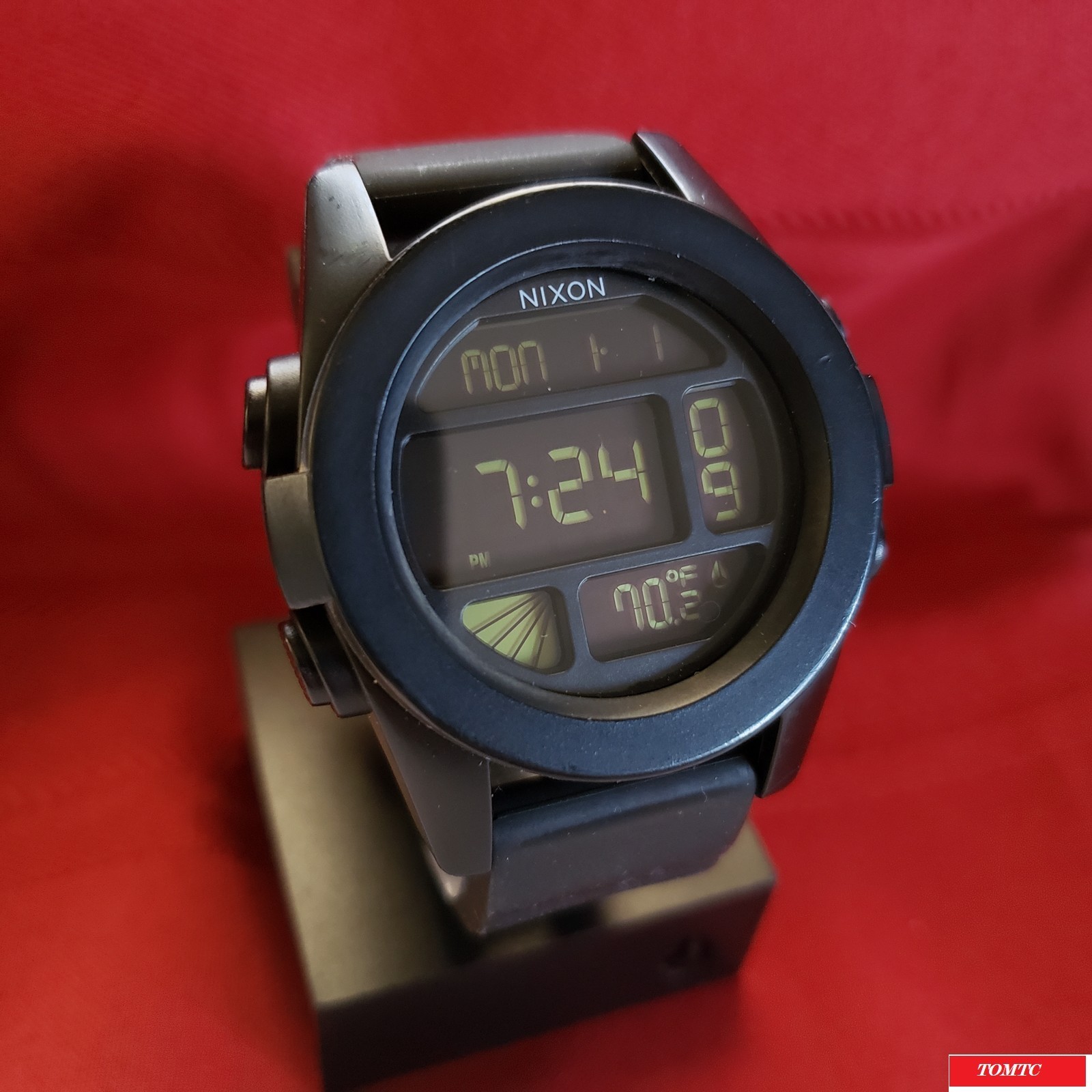 Nixon “The Unit” (Black) 100M Polycarbonate China Movement & Blacklight [11H]