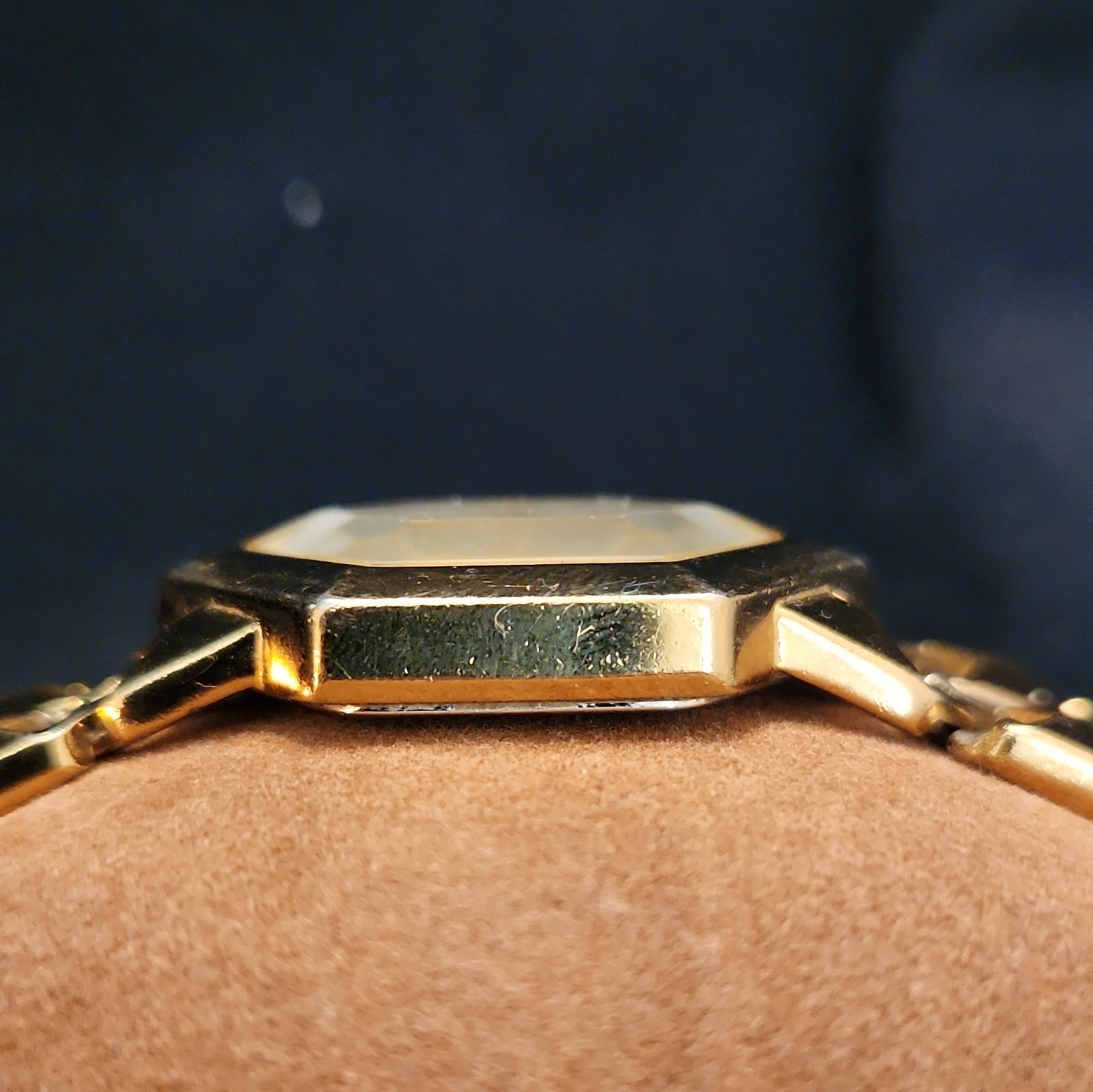 Croton Diamond Quartz Women’s Vintage Hexagon Gold Tone Mother Of Pear Dial 24mm