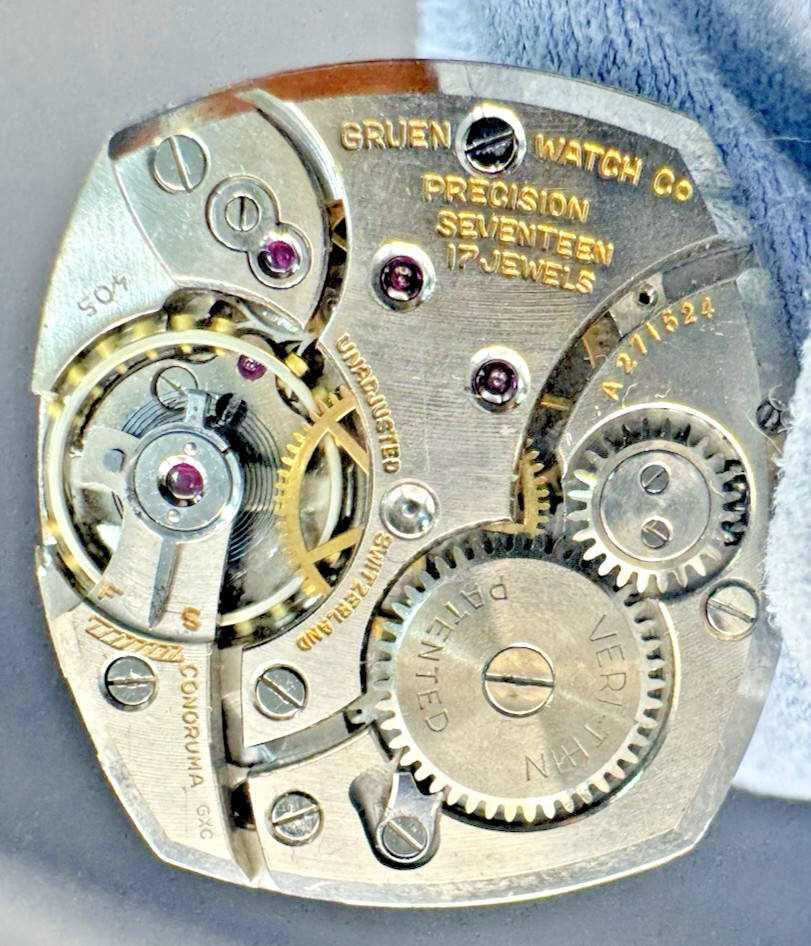 Gruen Conoruma Very Thin Precision 17 Jewels Watch